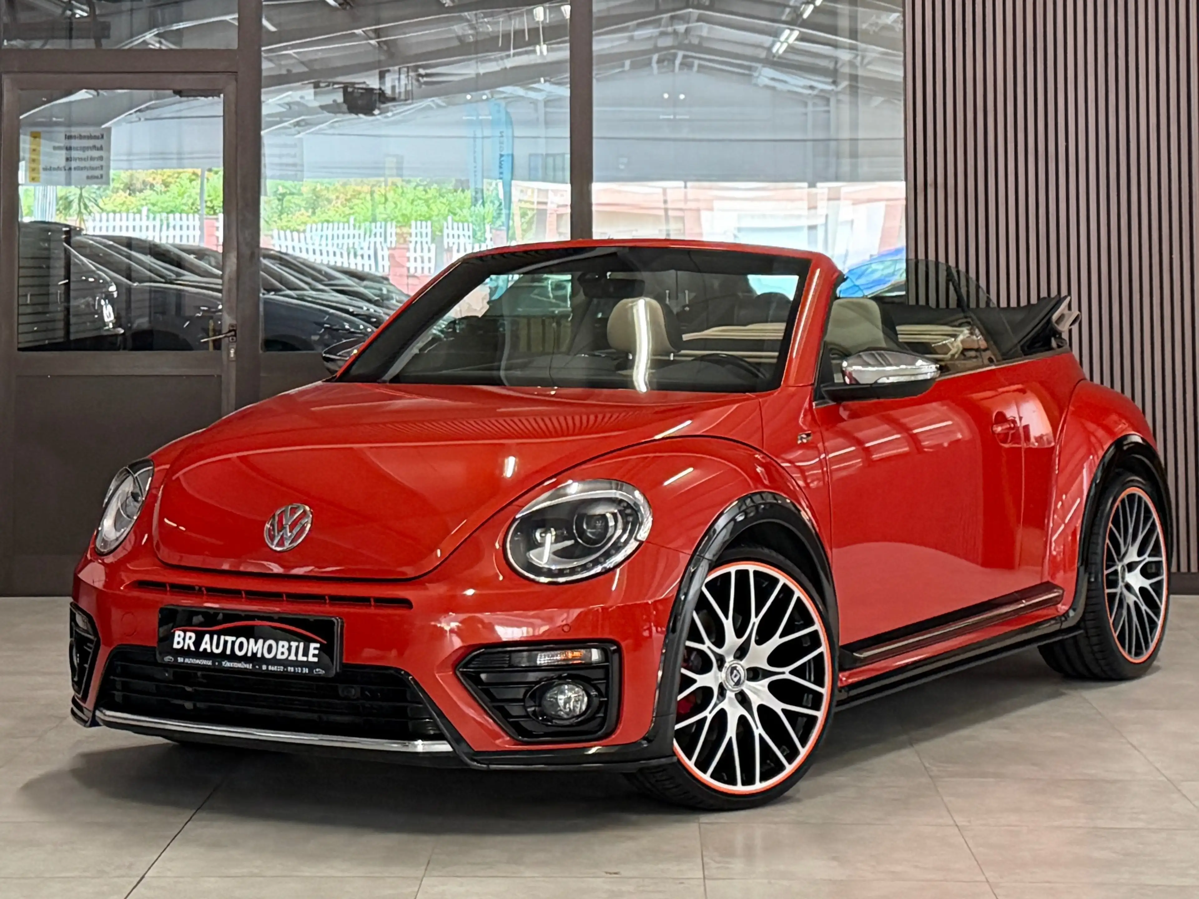Volkswagen Beetle Exclusive R-Line*DSG*Bi-Xenon*Fender*Totwinkel*Kamera — photo 2