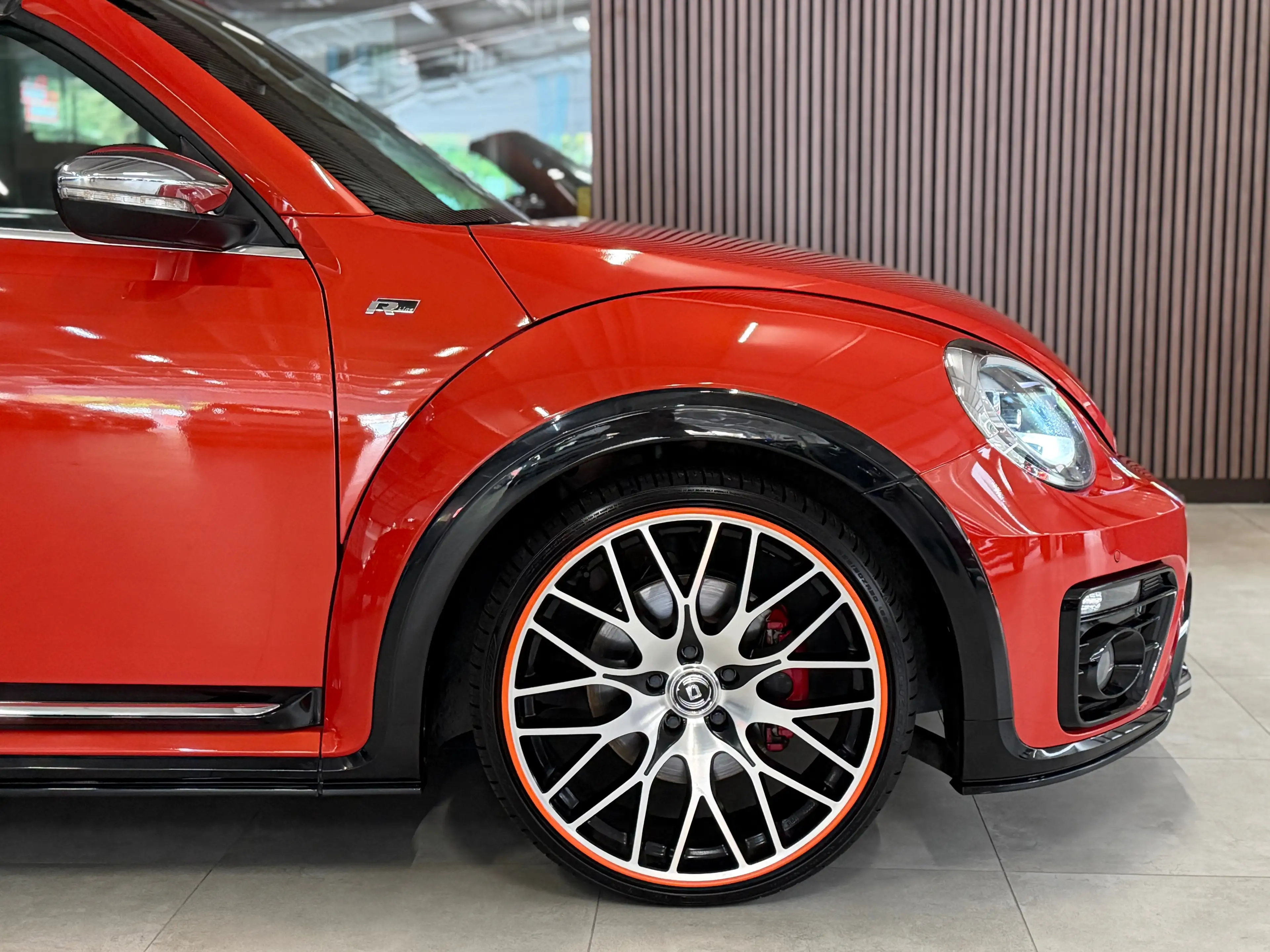 Volkswagen Beetle Exclusive R-Line*DSG*Bi-Xenon*Fender*Totwinkel*Kamera — photo 9
