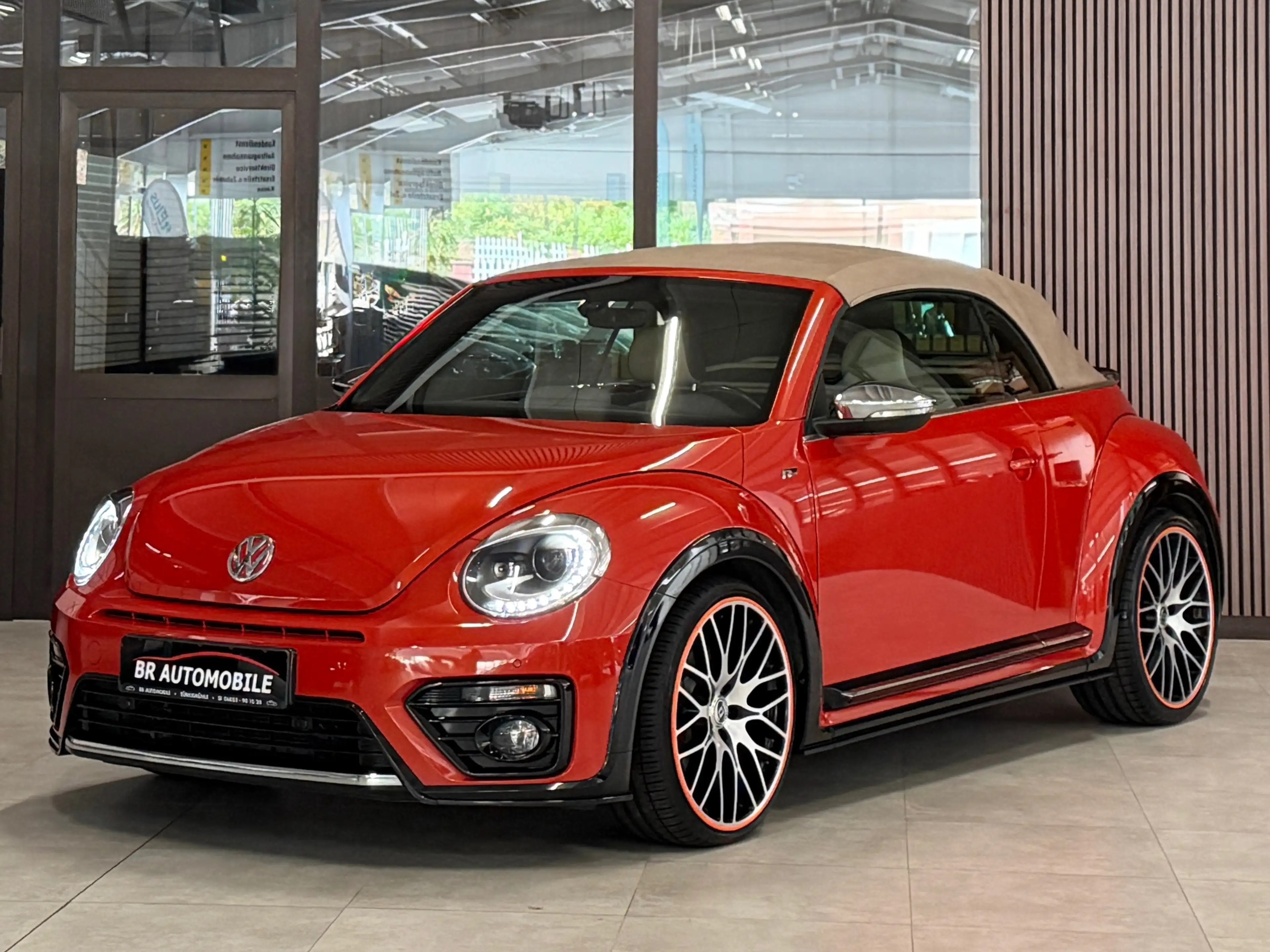 Volkswagen Beetle Exclusive R-Line*DSG*Bi-Xenon*Fender*Totwinkel*Kamera — photo 4