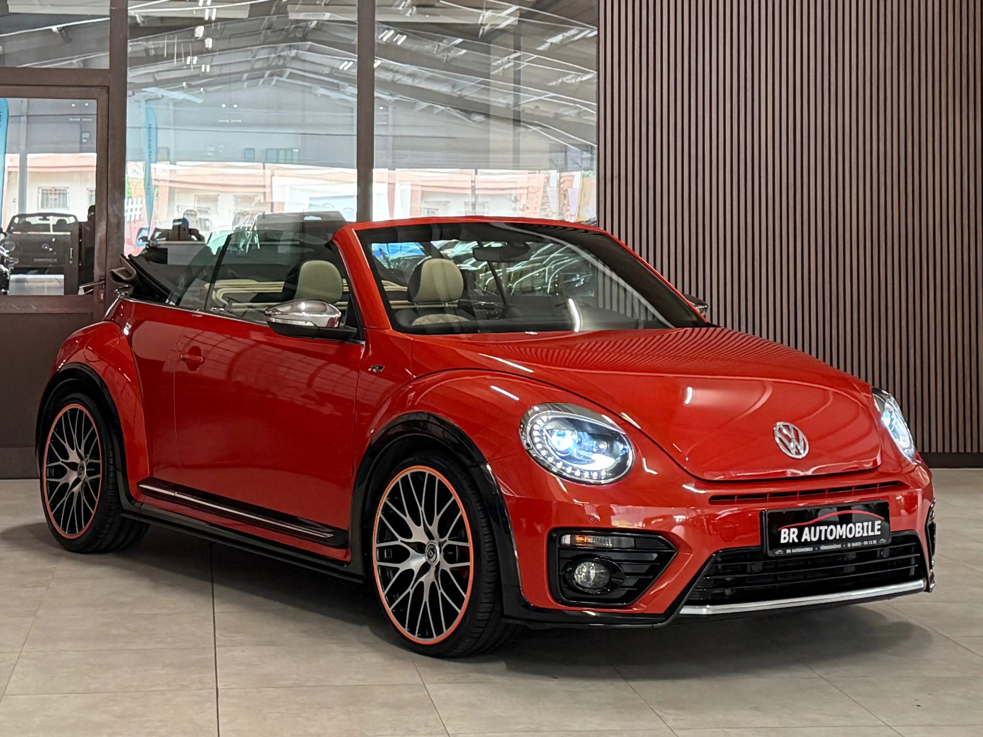 Volkswagen Beetle Exclusive R-Line*DSG*Bi-Xenon*Fender*Totwinkel*Kamera — photo 3