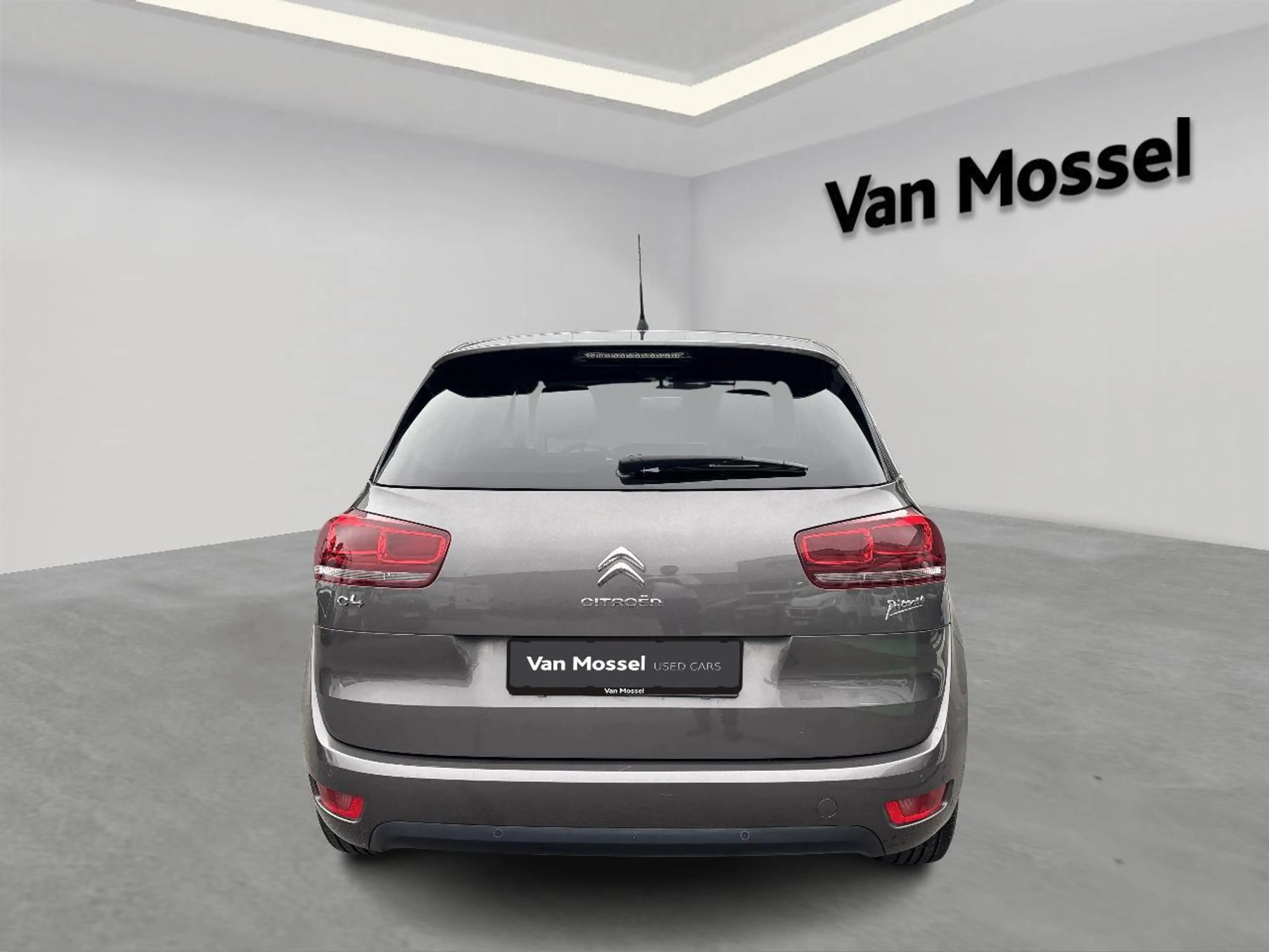 Citroen C4 Picasso 1.2 PureTech 130 S&S MAN6 Intensive EU6 — photo 3