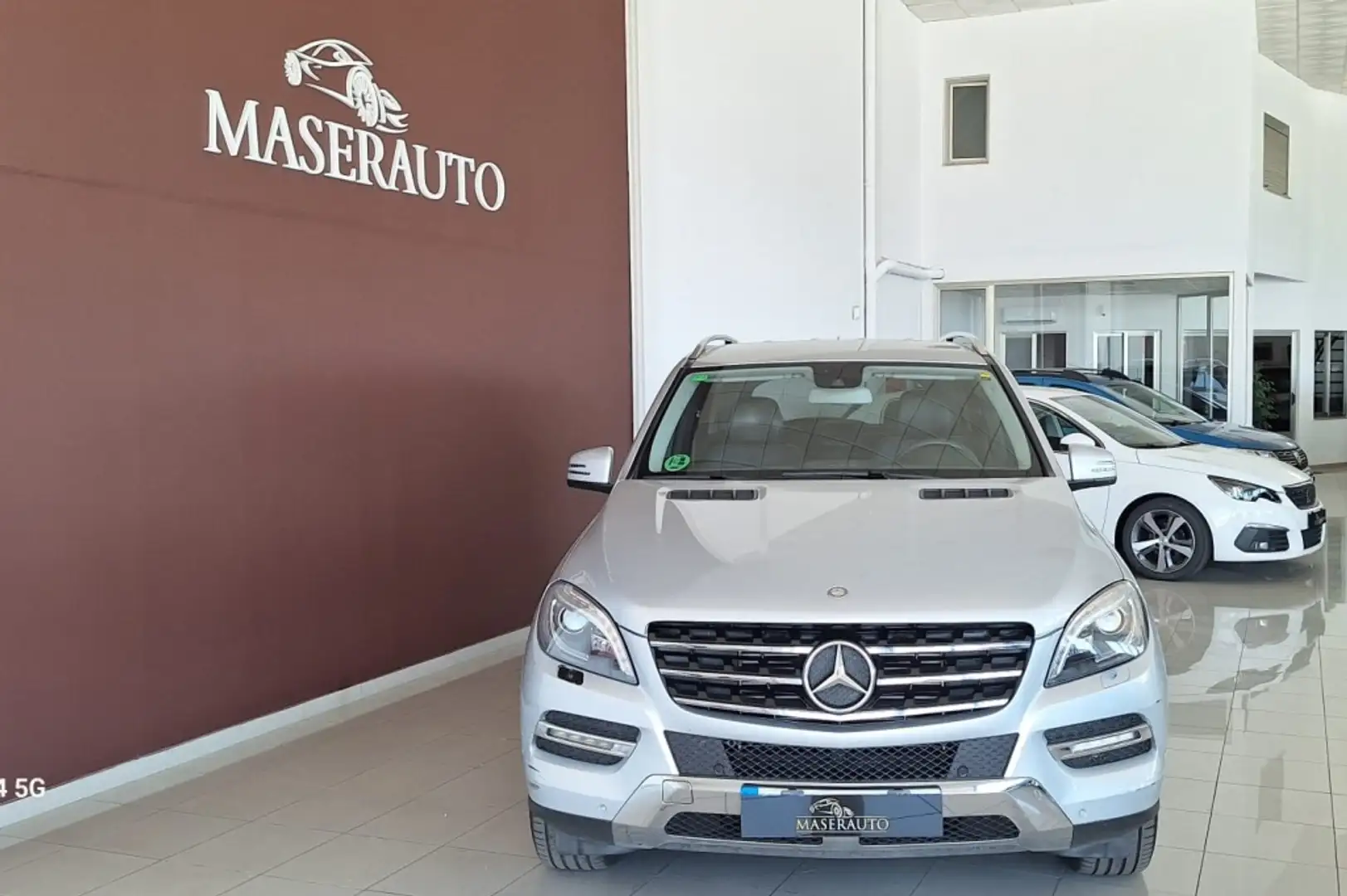 Mercedes-Benz ML 250 250BlueTec 4M Edition 1 7G Plus Gris - 2