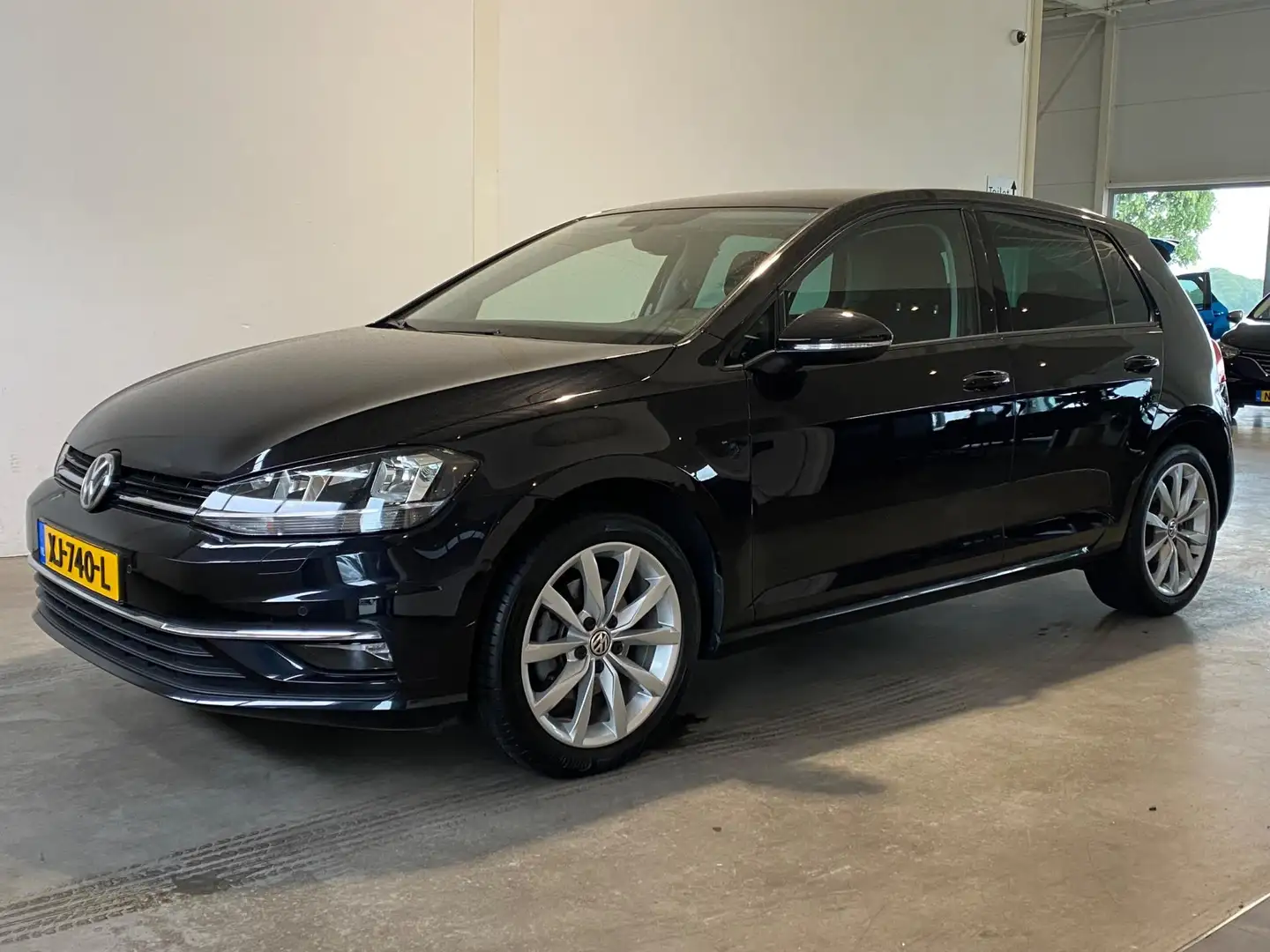 Volkswagen Golf 1.5 TSI 150PK Automaat Virtual 88dkm! Negro - 1