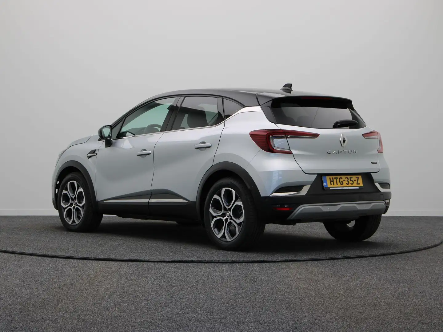 Renault Captur 1.6 E-Tech Hybrid 145 Techno | Stuurwielverwarming Grijs - 2