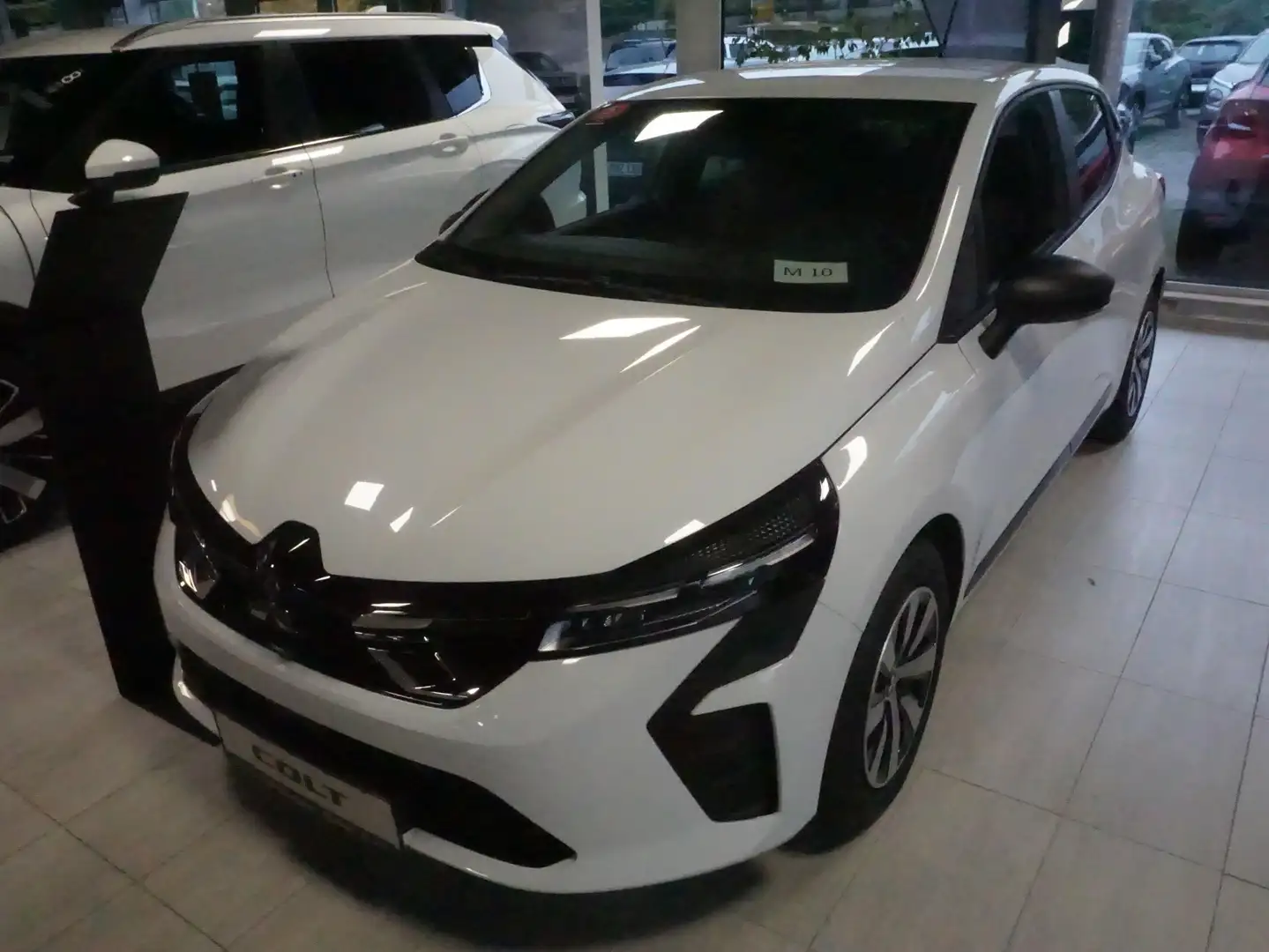 Mitsubishi Colt Basis Wit - 1