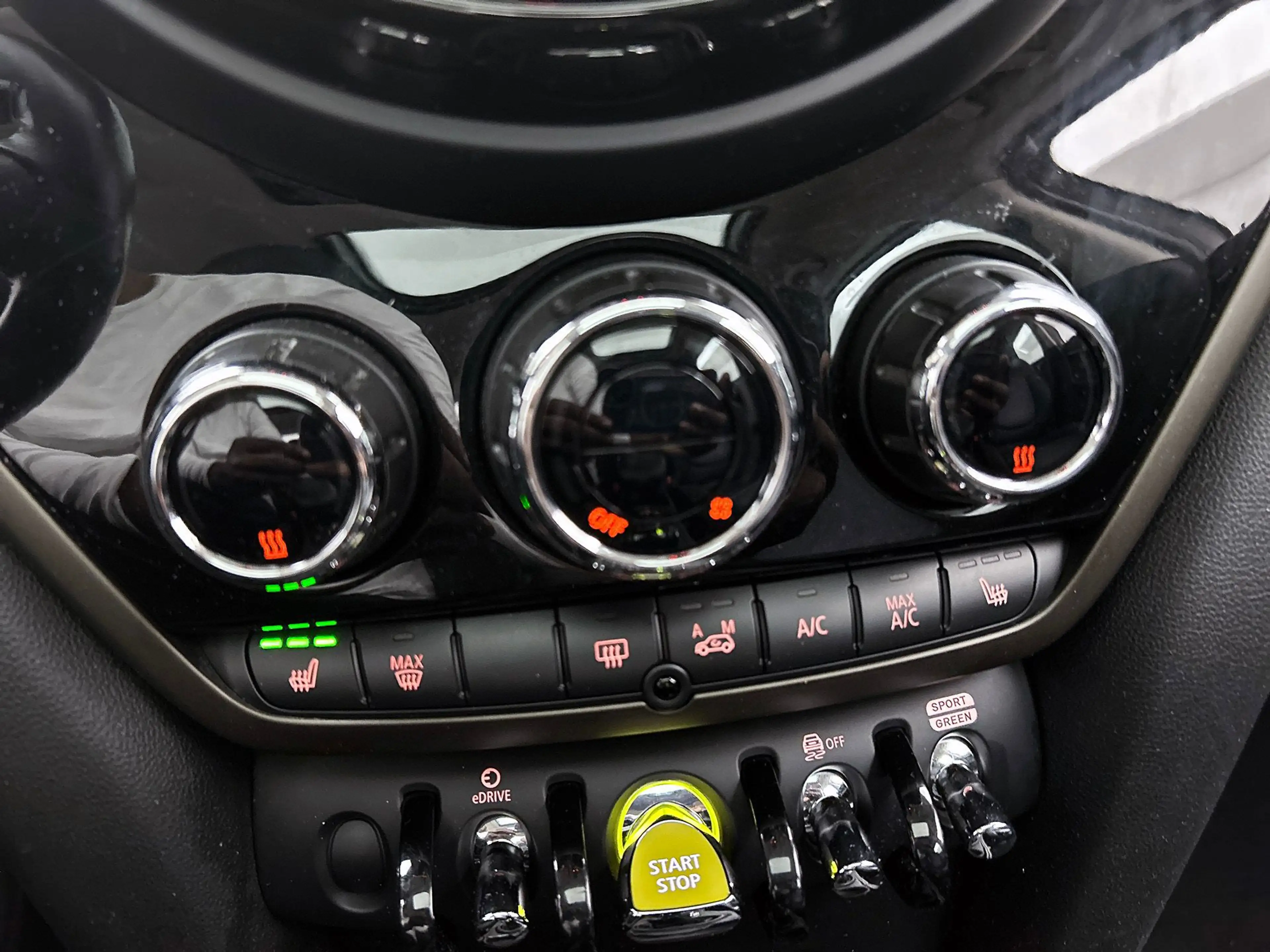 MINI Cooper SE Countryman 1.5 ALL4 Chili Automaat | Cruise Control | Stoelve — photo 22