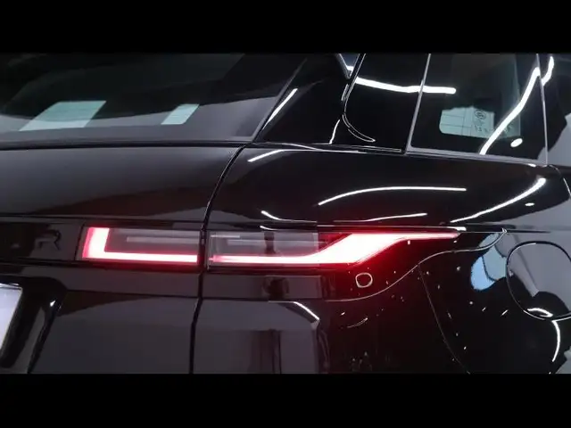Land Rover Range Rover Evoque view 9