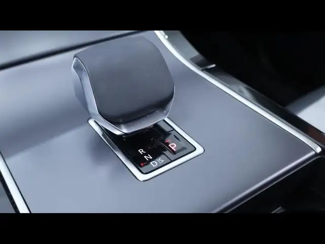 Land Rover Range Rover Evoque view 19