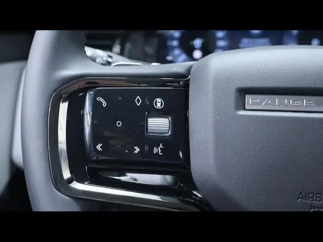 Land Rover Range Rover Evoque view 17