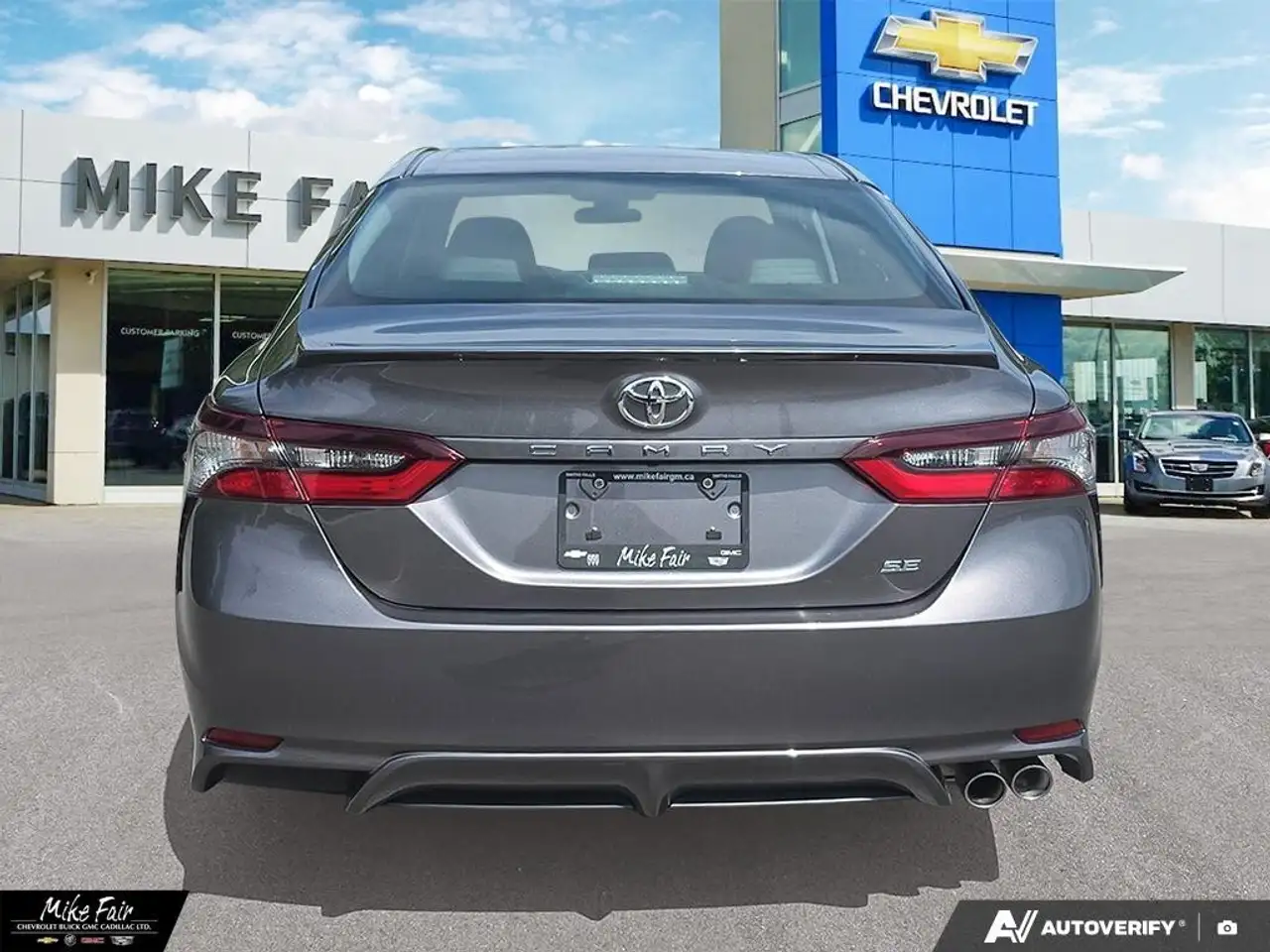 Toyota Camry снимка Toyota Camry