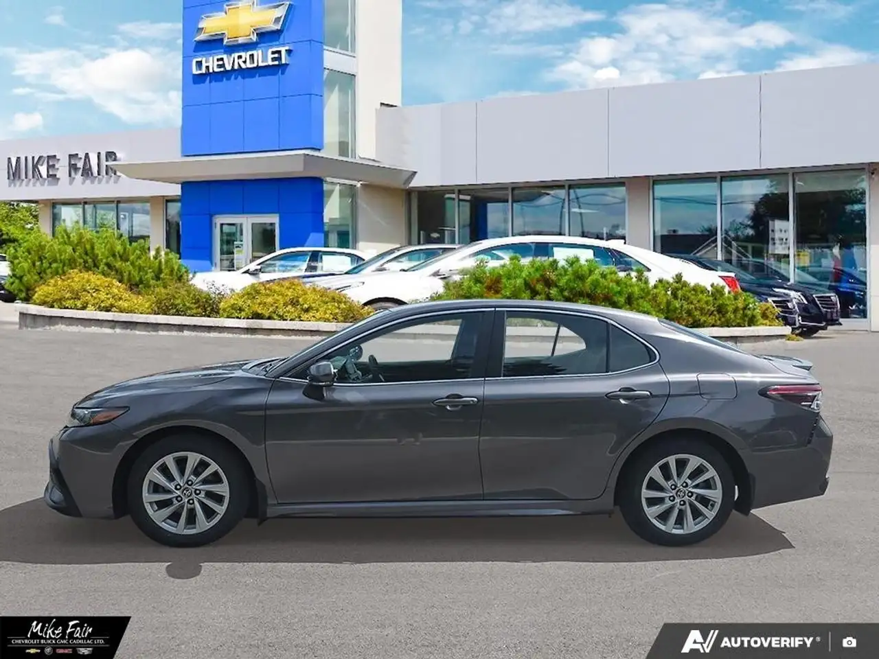 Toyota Camry снимка Toyota Camry