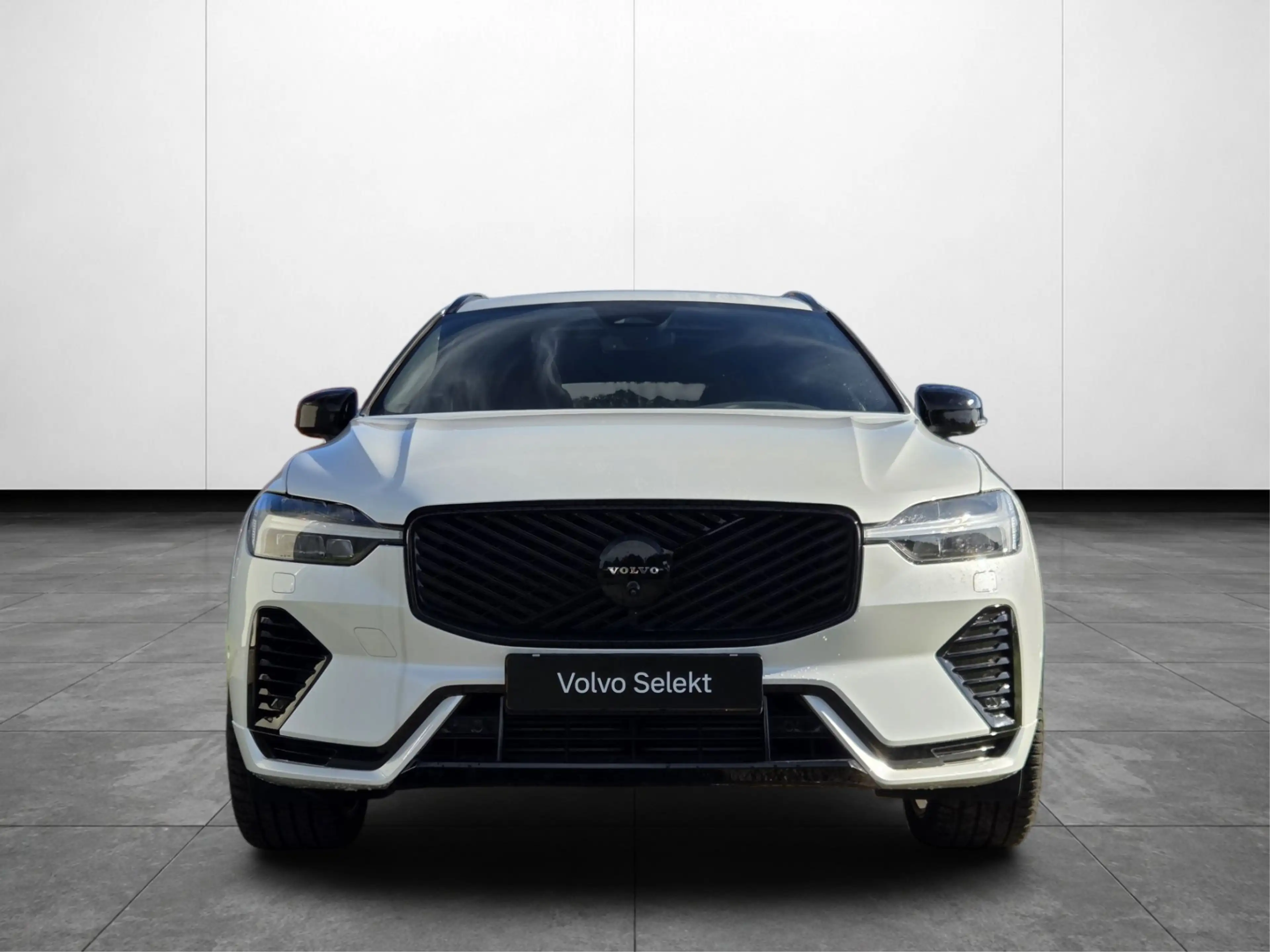 Volvo XC60 2.0 T6 Plug-in hybrid AWD Ultra Black Edition | Lu — photo 9