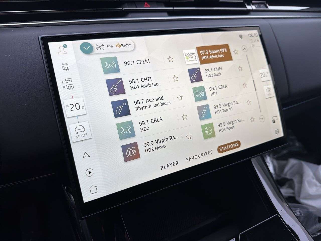 2026 Land Rover Range Rover Sport P400 Dynamic SE thumb 13
