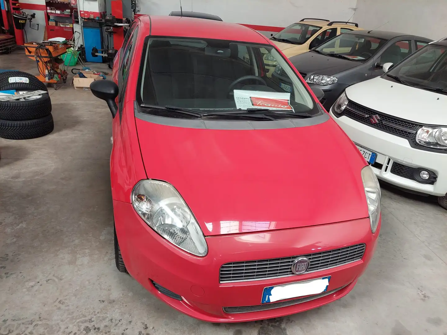 Fiat Grande Punto Grande Punto III 2005 5p 1.2 Actual 65cv Rouge - 2