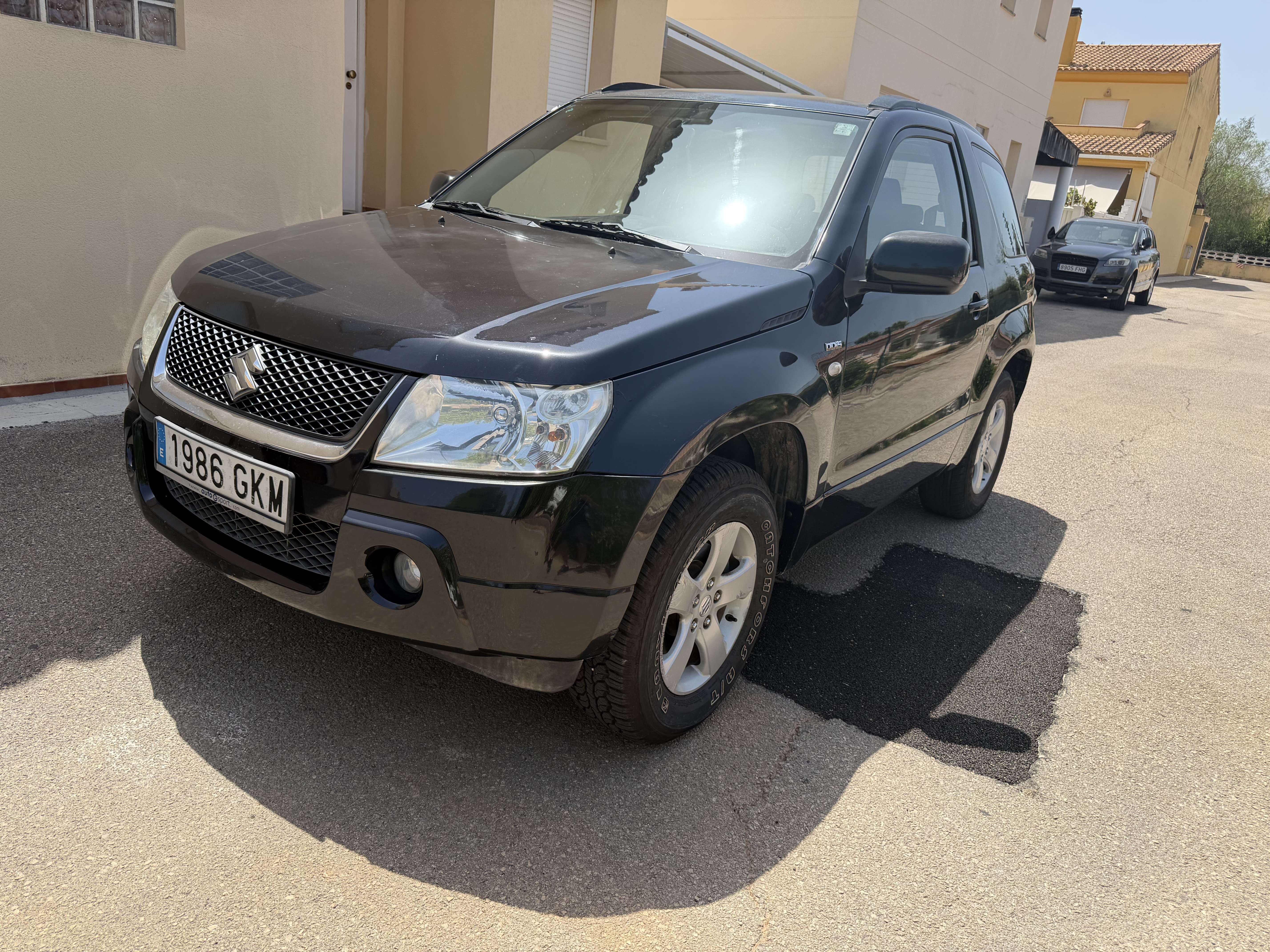Suzuki Grand Vitara 1.9DDiS JX - foto 1