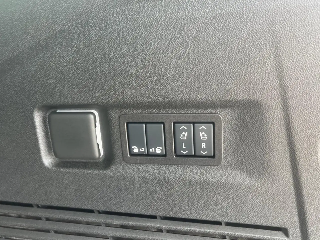 GMC Yukon снимка GMC Yukon