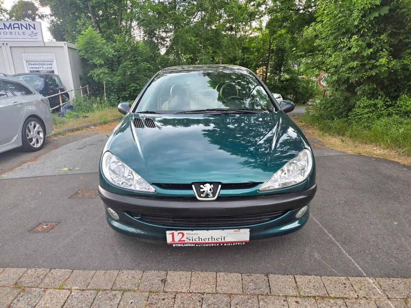 Peugeot 206 1.4 Style 75 Panorama Leder Klima Zahnr. NEU Vert - 2