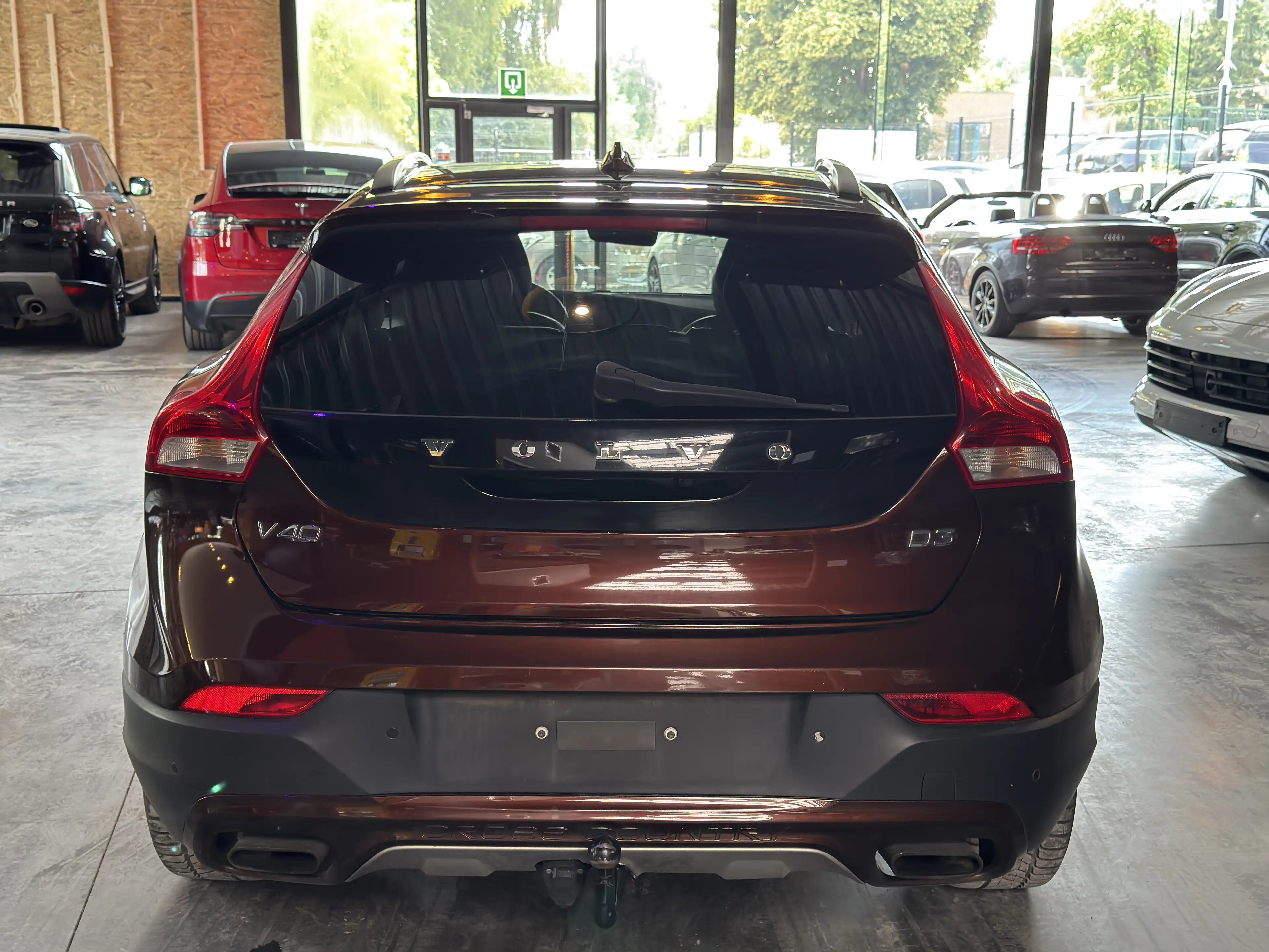 Volvo V40 Cross Country 2.0 D3 Momentum//12 mois de garantie — photo 5