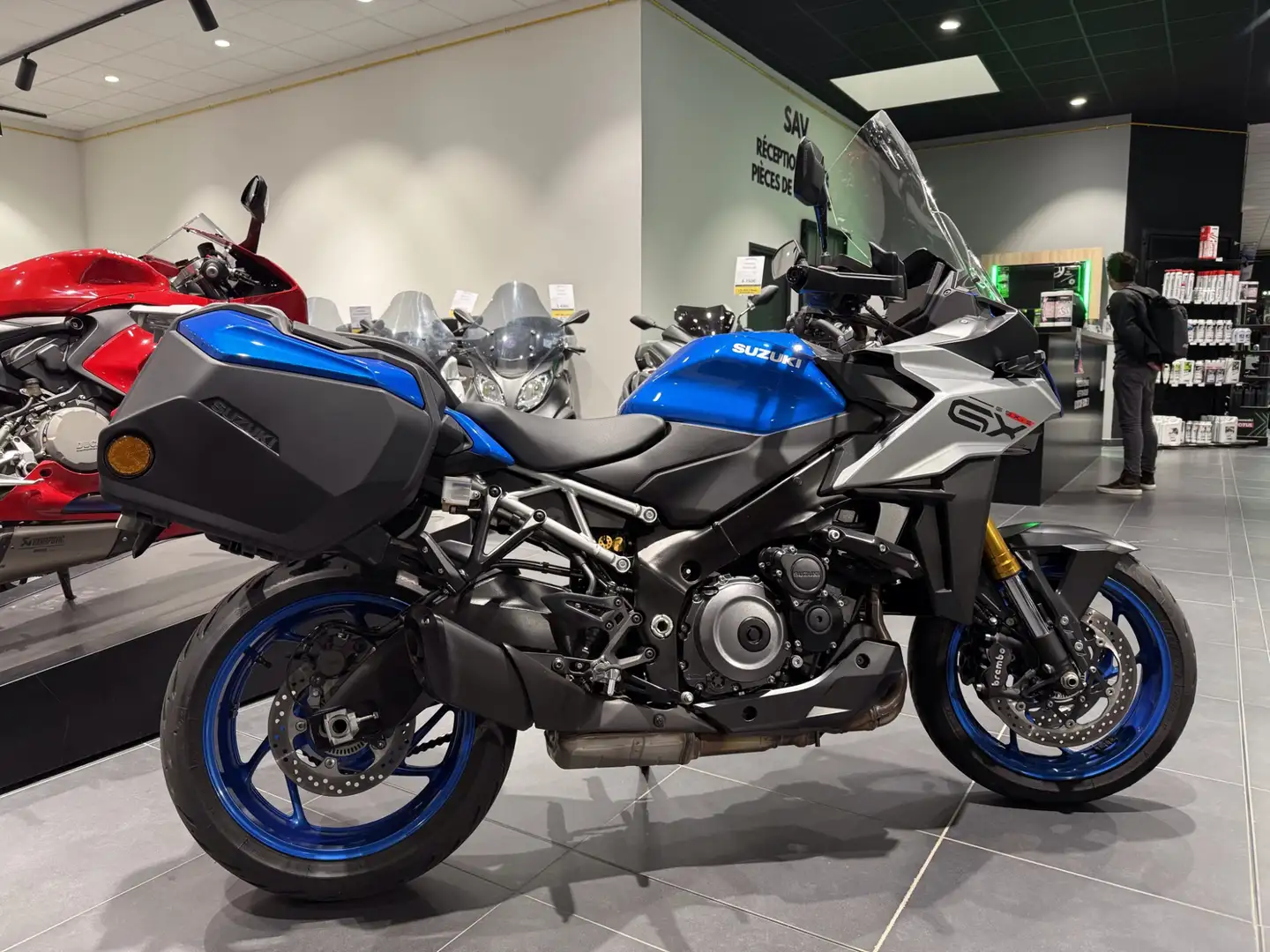 Suzuki GSX-S 1000GX Modrá - 2