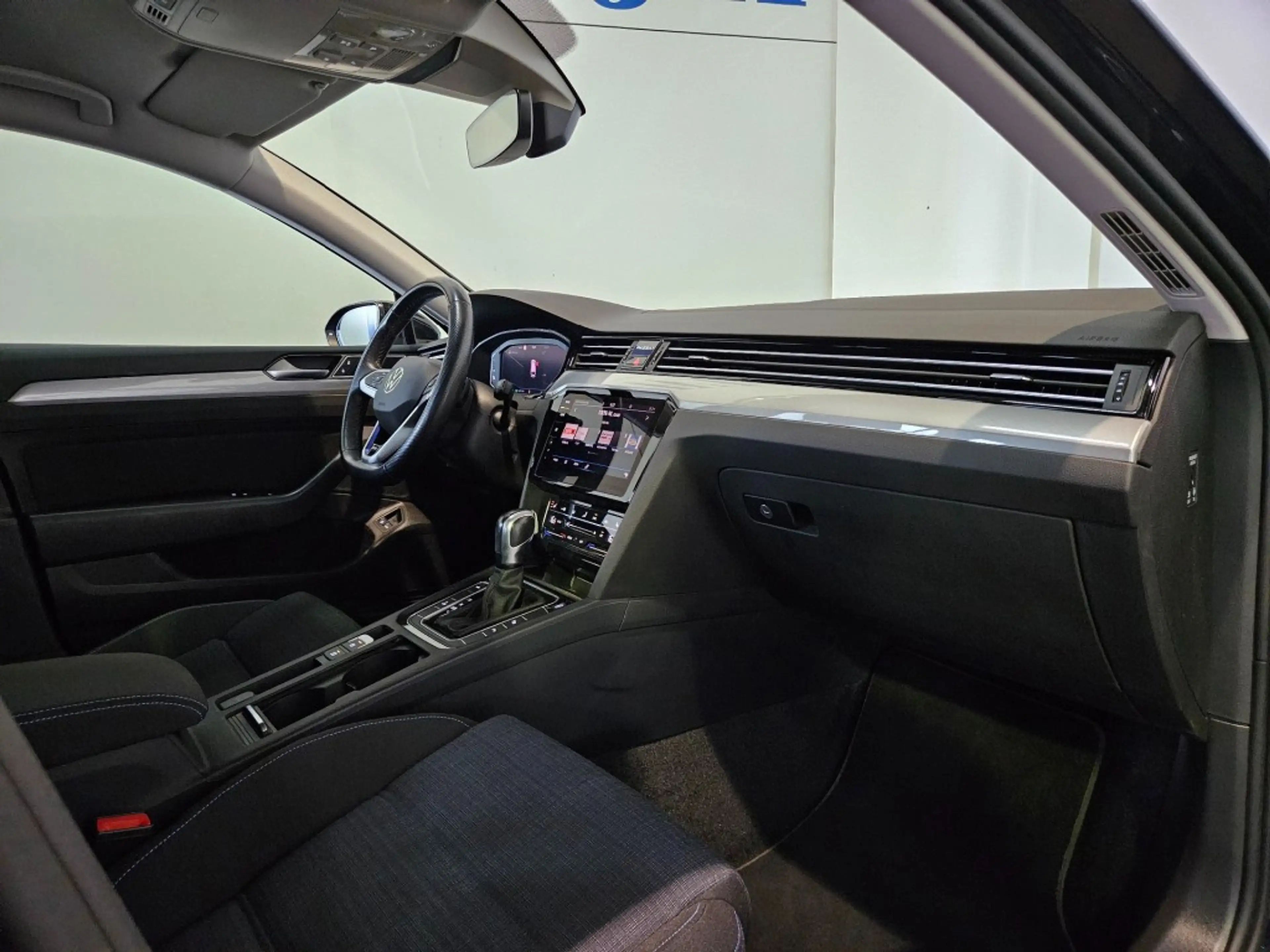 Volkswagen Passat Variant Variant 1.4 TSI PHEV GTE / IQ Light / Trekhaak / C — photo 15