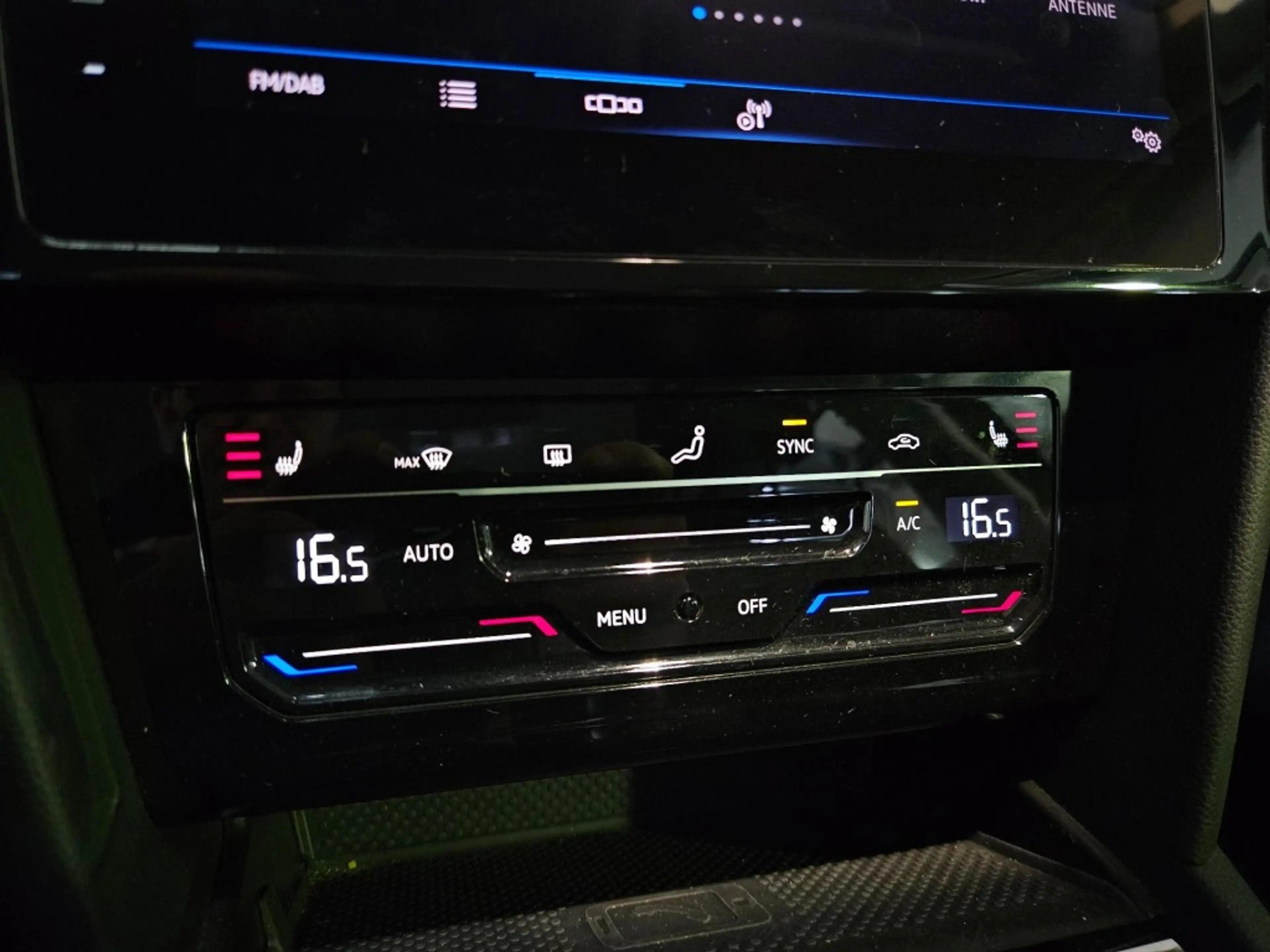 Volkswagen Passat Variant Variant 1.4 TSI PHEV GTE / IQ Light / Trekhaak / C — photo 43