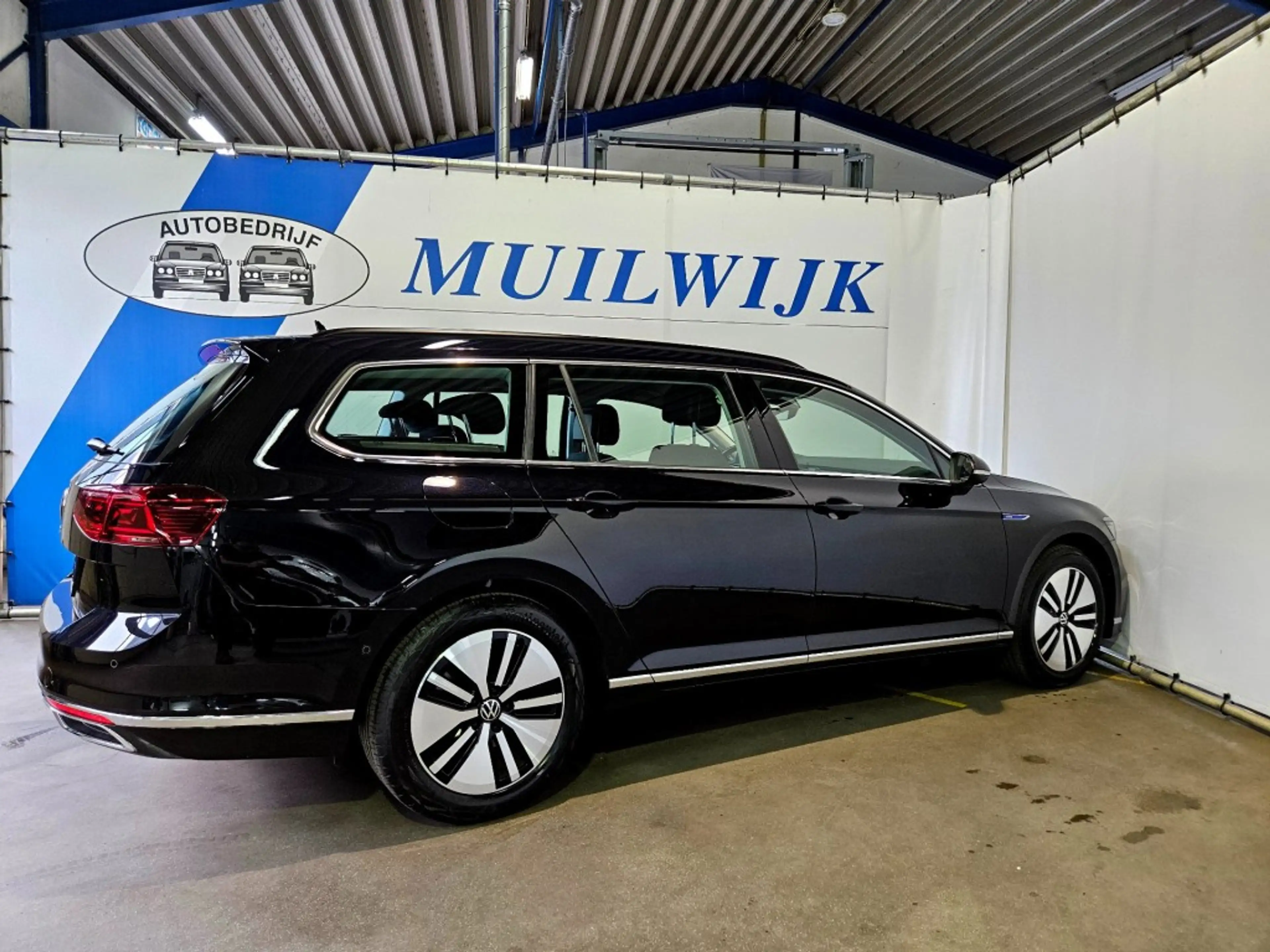 Volkswagen Passat Variant Variant 1.4 TSI PHEV GTE / IQ Light / Trekhaak / C — photo 13