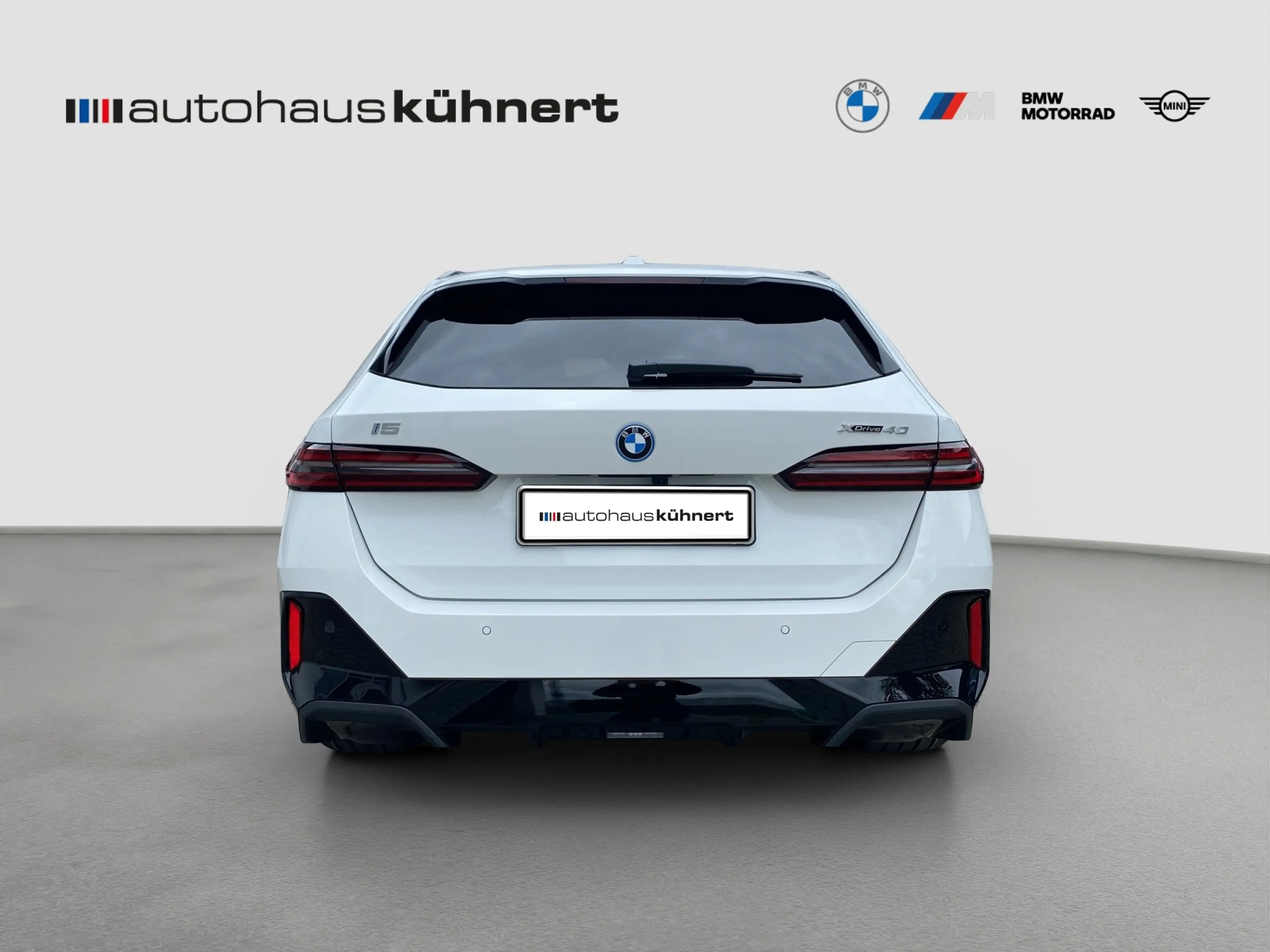 BMW i5 xDrive40 Touring UPE 97.380 EUR ///M-Sport AHK — photo 6