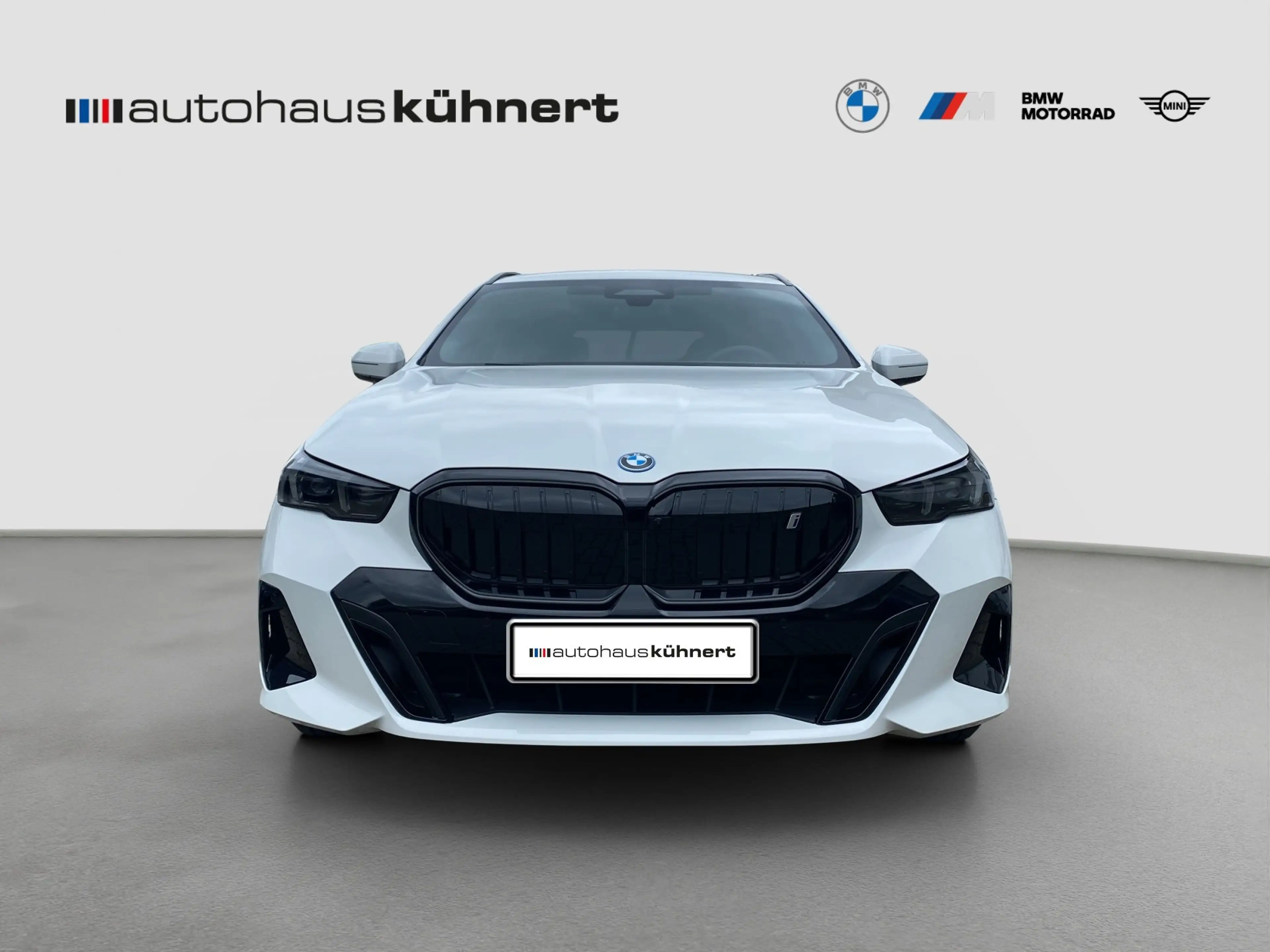 BMW i5 xDrive40 Touring UPE 97.380 EUR ///M-Sport AHK — photo 3