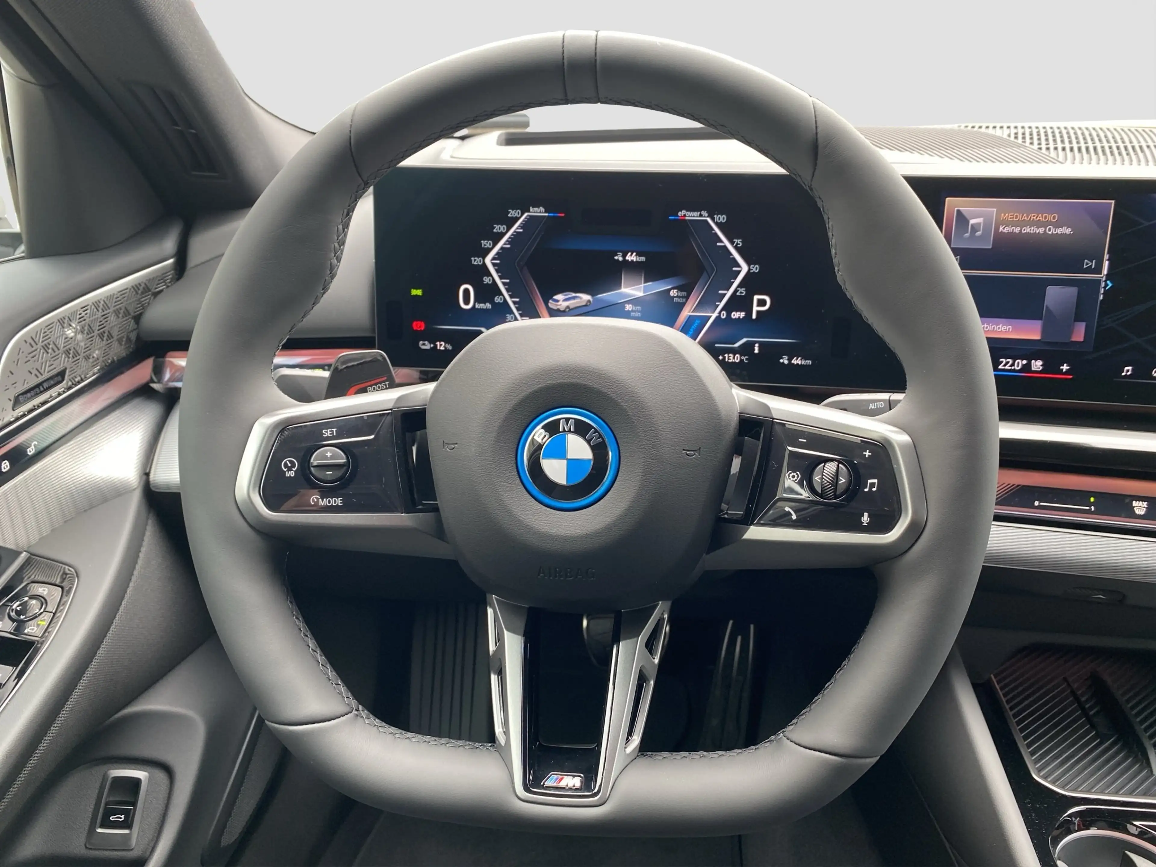 BMW i5 xDrive40 Touring UPE 97.380 EUR ///M-Sport AHK — photo 13