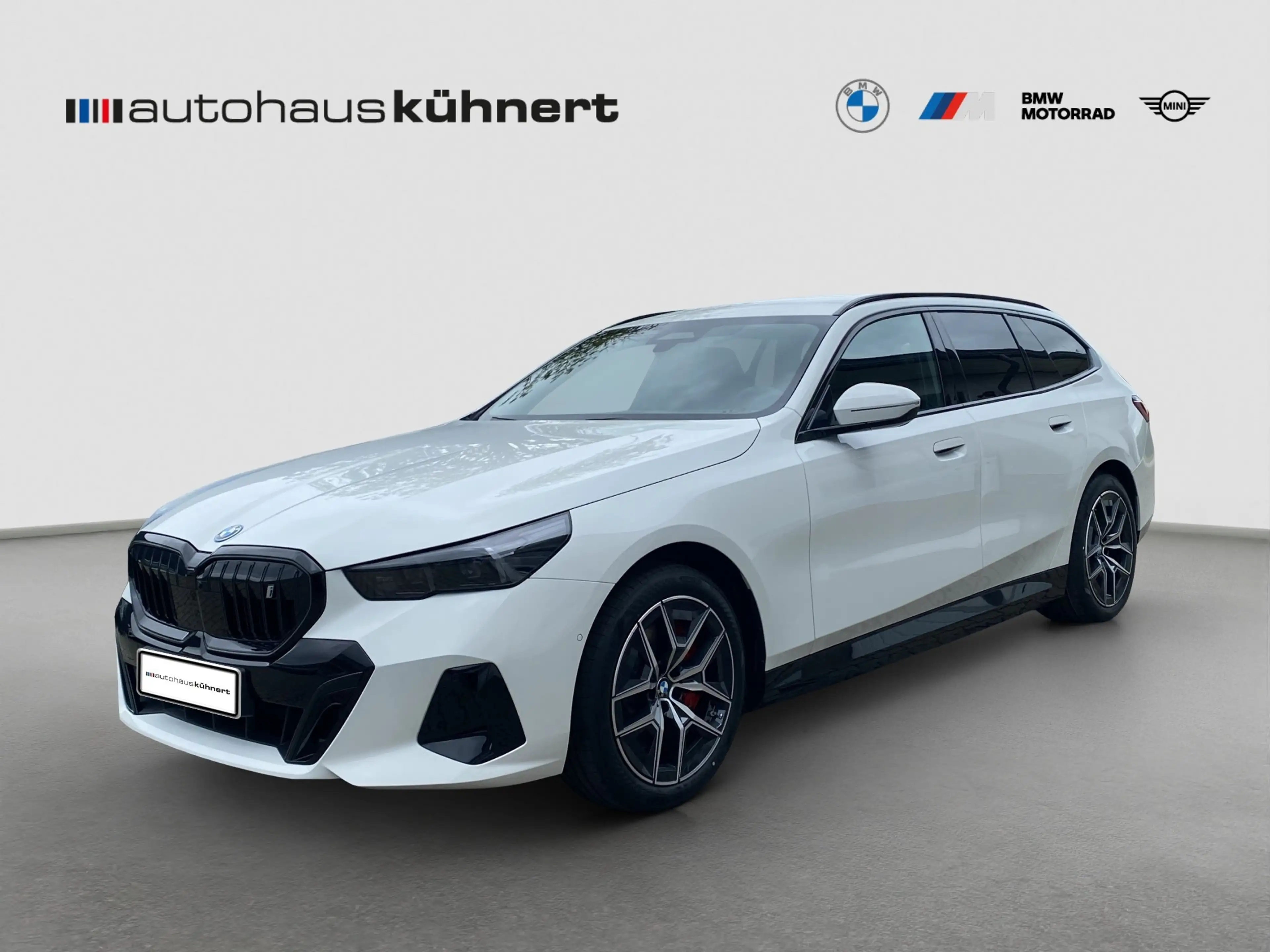BMW i5 xDrive40 Touring UPE 97.380 EUR ///M-Sport AHK — photo 2