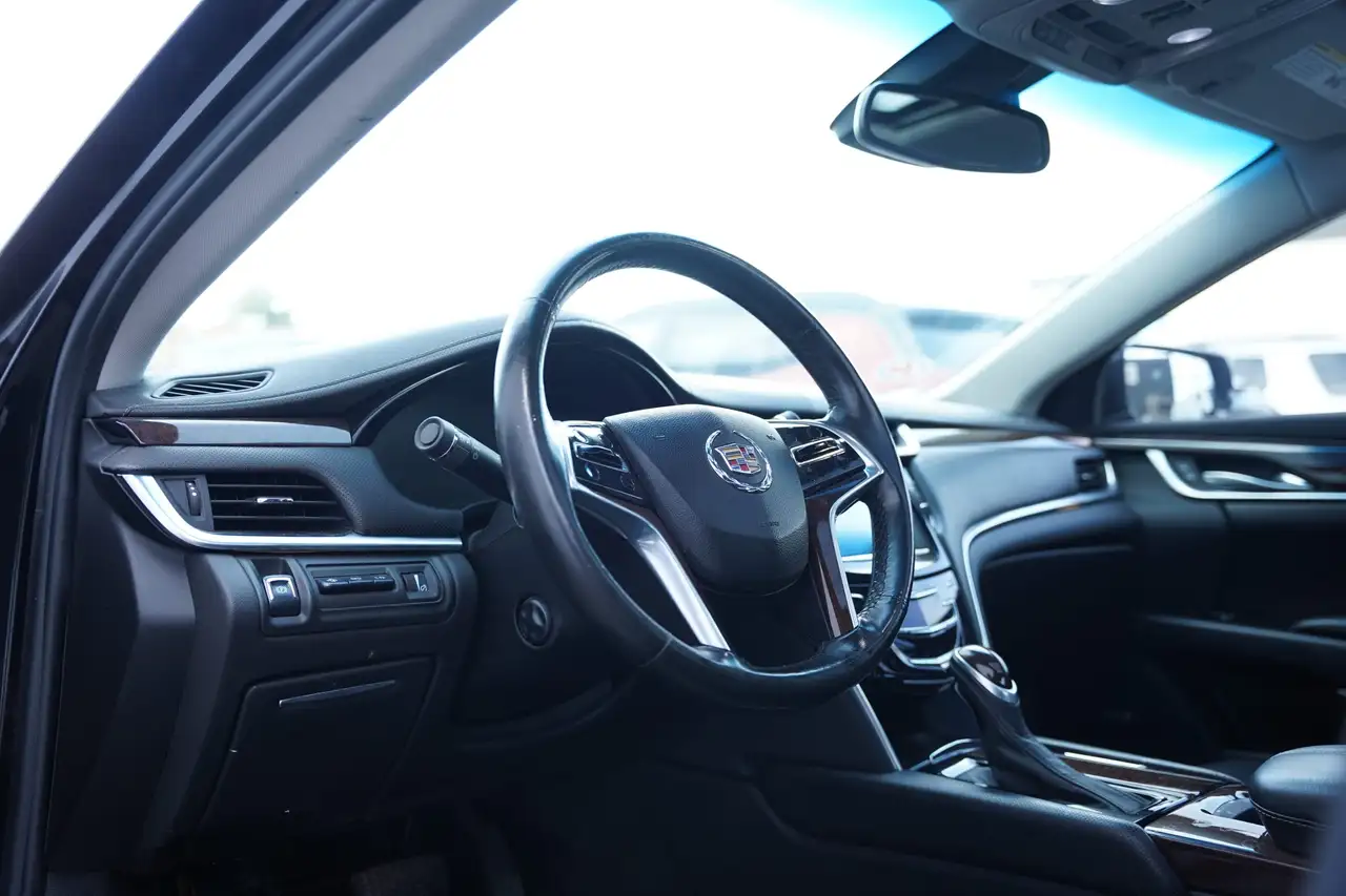 Cadillac XTS снимка Cadillac XTS