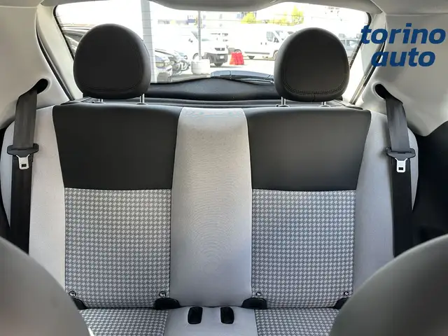 Fiat 500 view 12