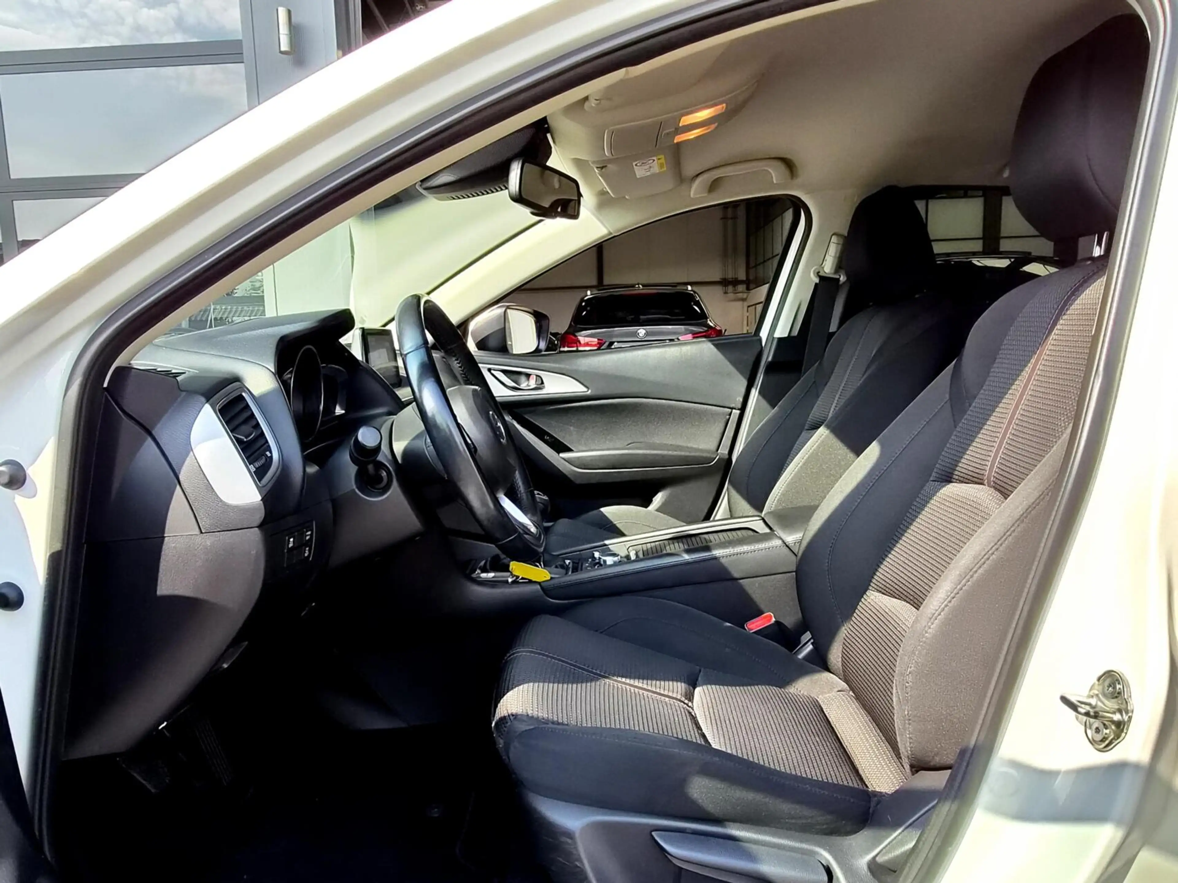 Mazda 3 2.0 SkyActiv-G 120 GT-M 1e Eig! |Navi|Clima|HUD|Ca — photo 37