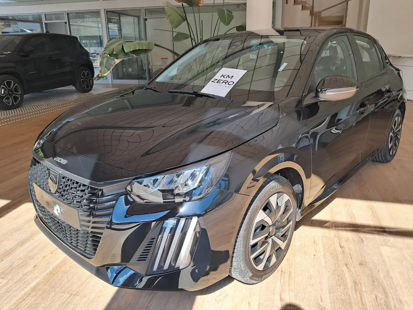 Peugeot 208 208 II 2023 1.2 hybrid Style 110cv e-dcs 6 Nero - 1