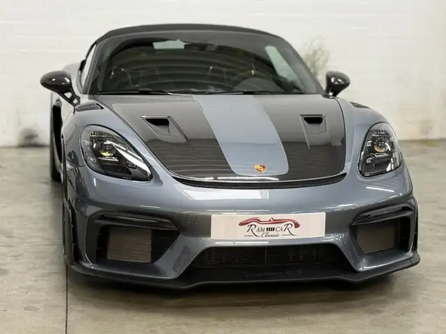 Porsche 718 Spyder