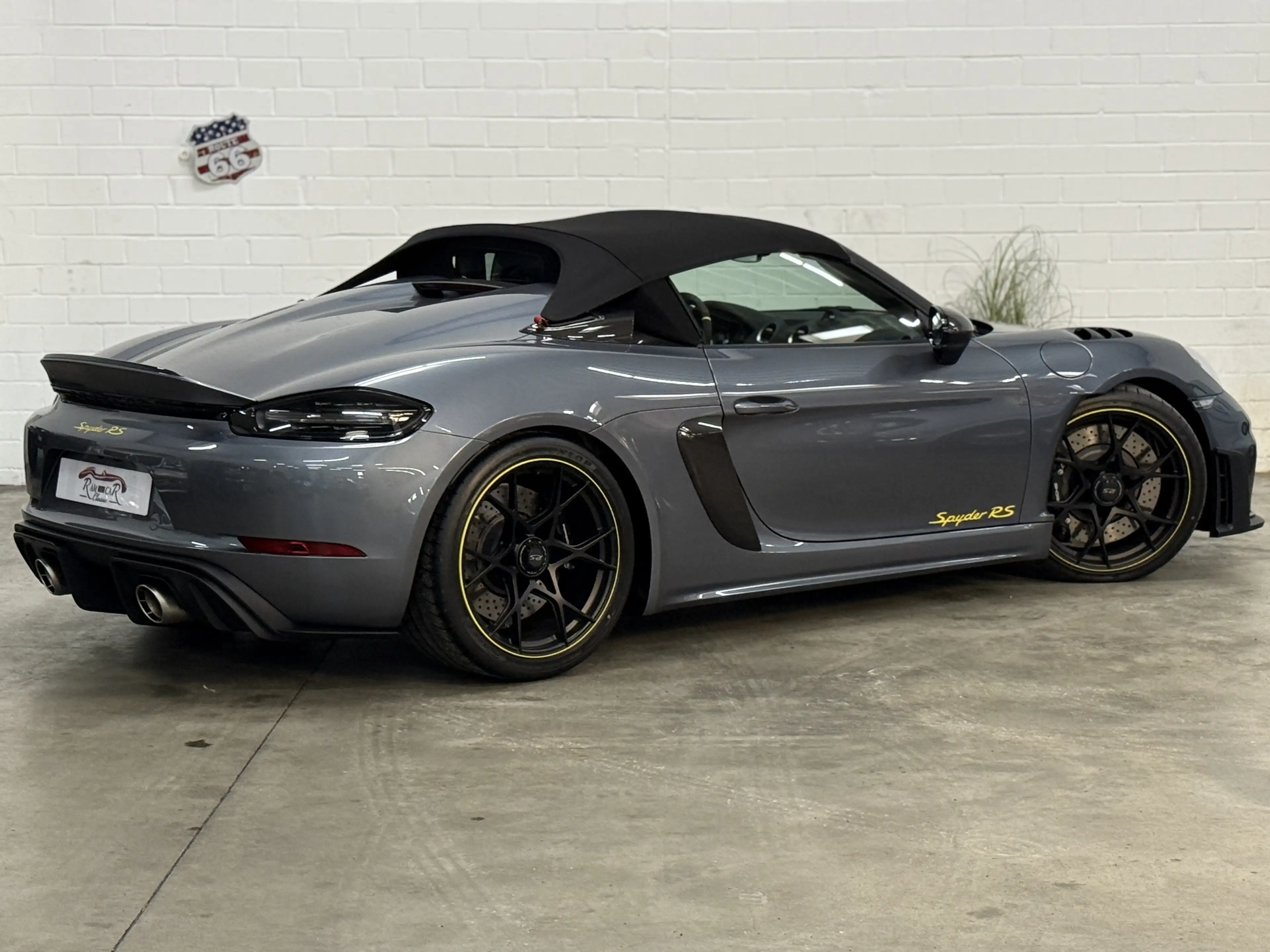 Porsche 718 Spyder 718 Spyder RS — photo 10
