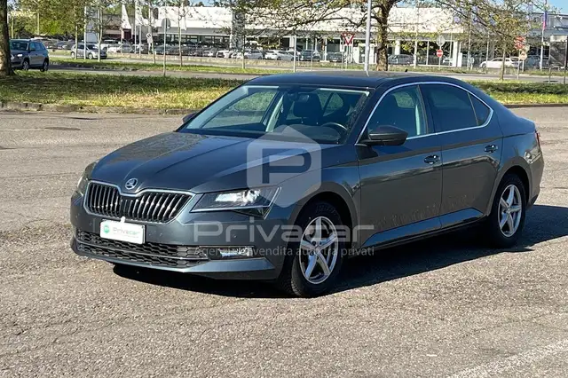 Skoda Superb Superb 2.0 TDI Executive