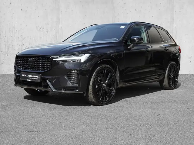 Volvo XC60 view 2