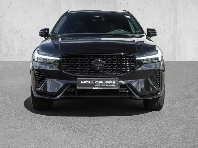 Volvo XC60 view 3