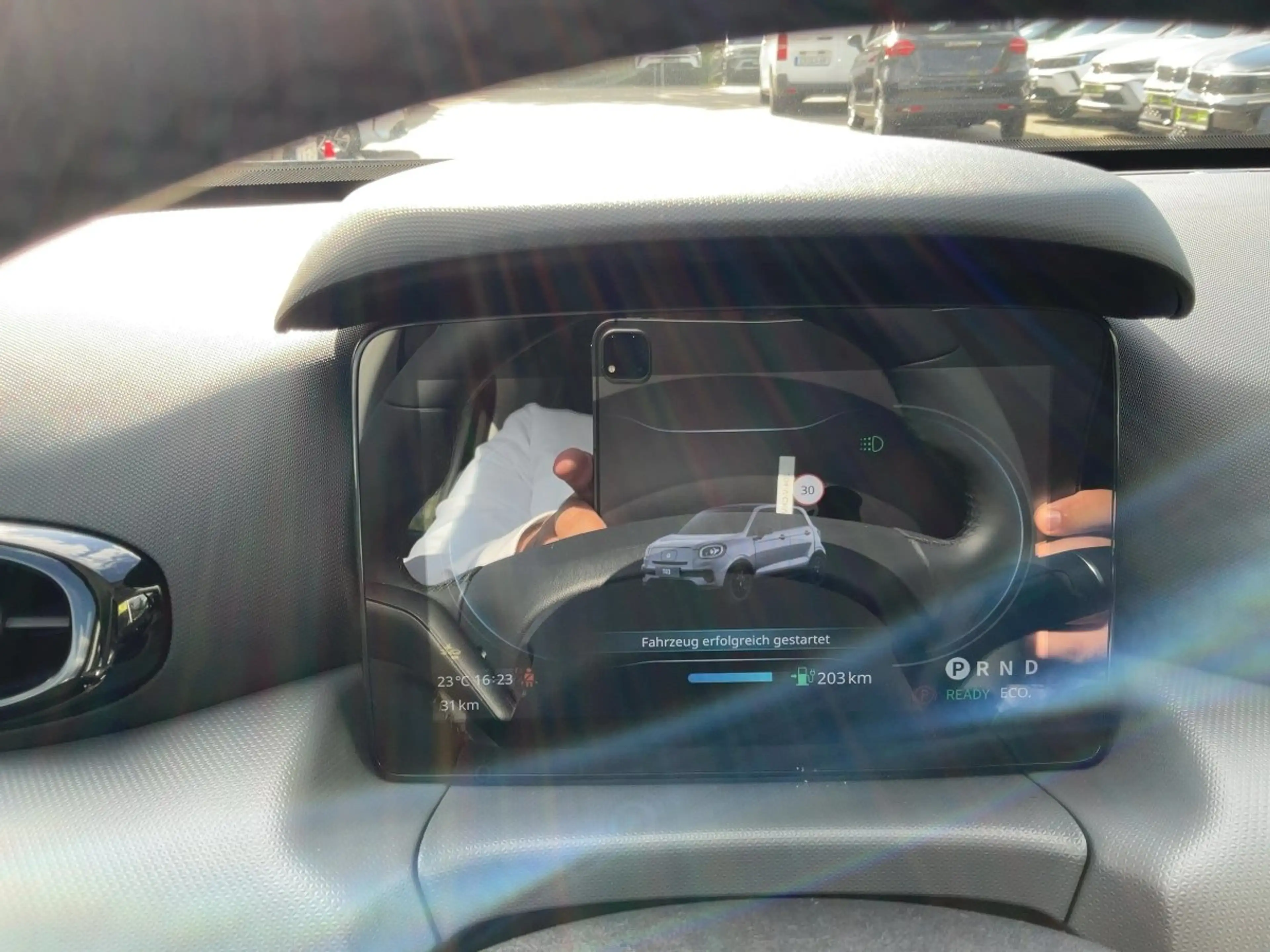 Leapmotor T03 37 70 kW BEV ACC+Navi+Pano+Kam.+KeyLess+PDC — photo 15