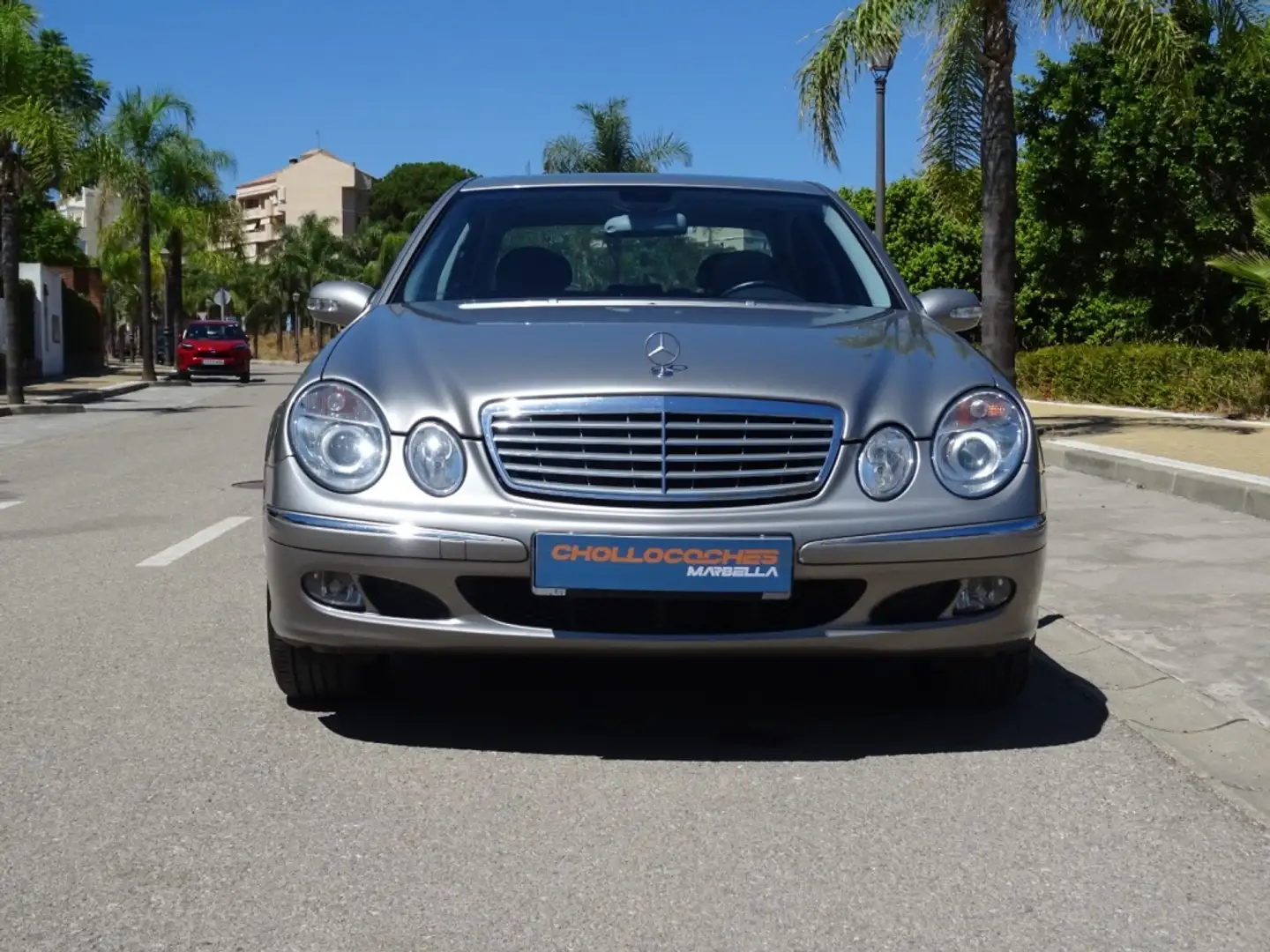 Mercedes-Benz E 240 4M Gris - 2