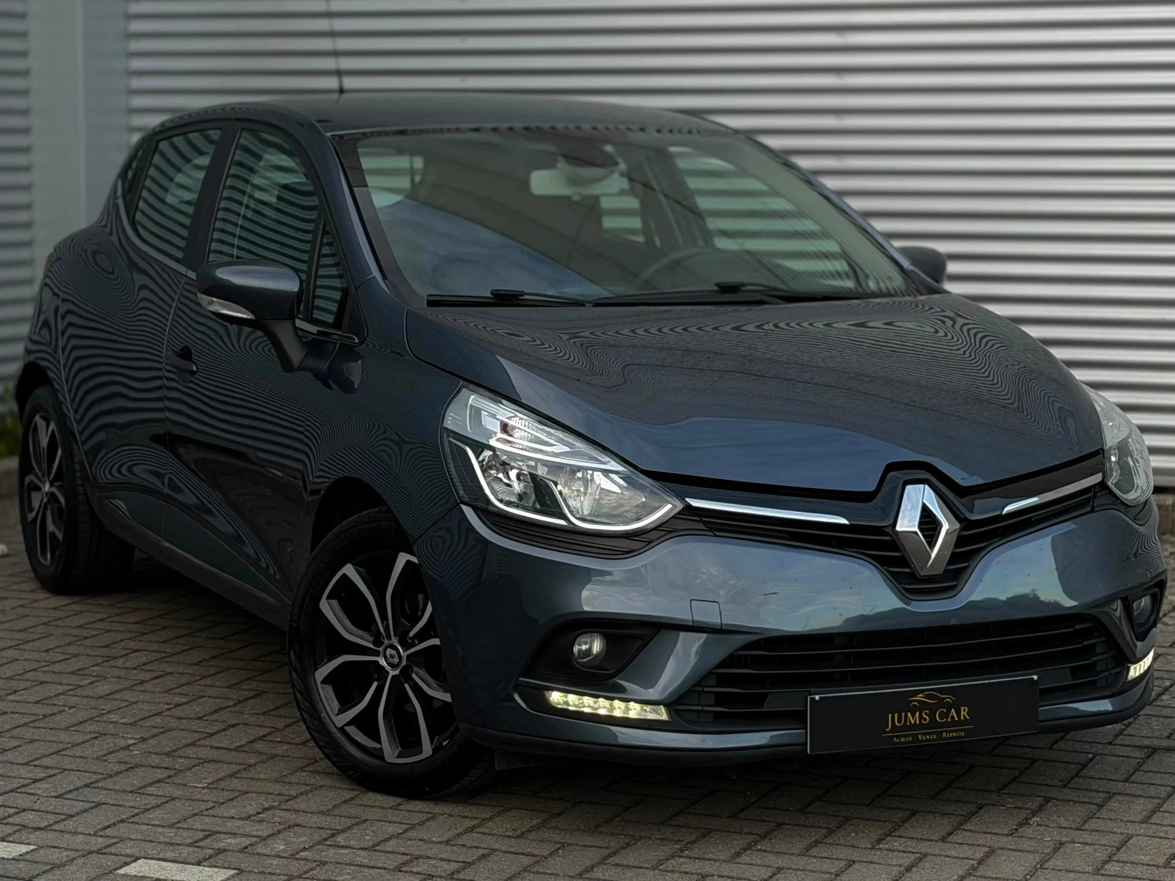 Renault Clio Clio 0.9 TCe Intens (EU6c) — photo 3