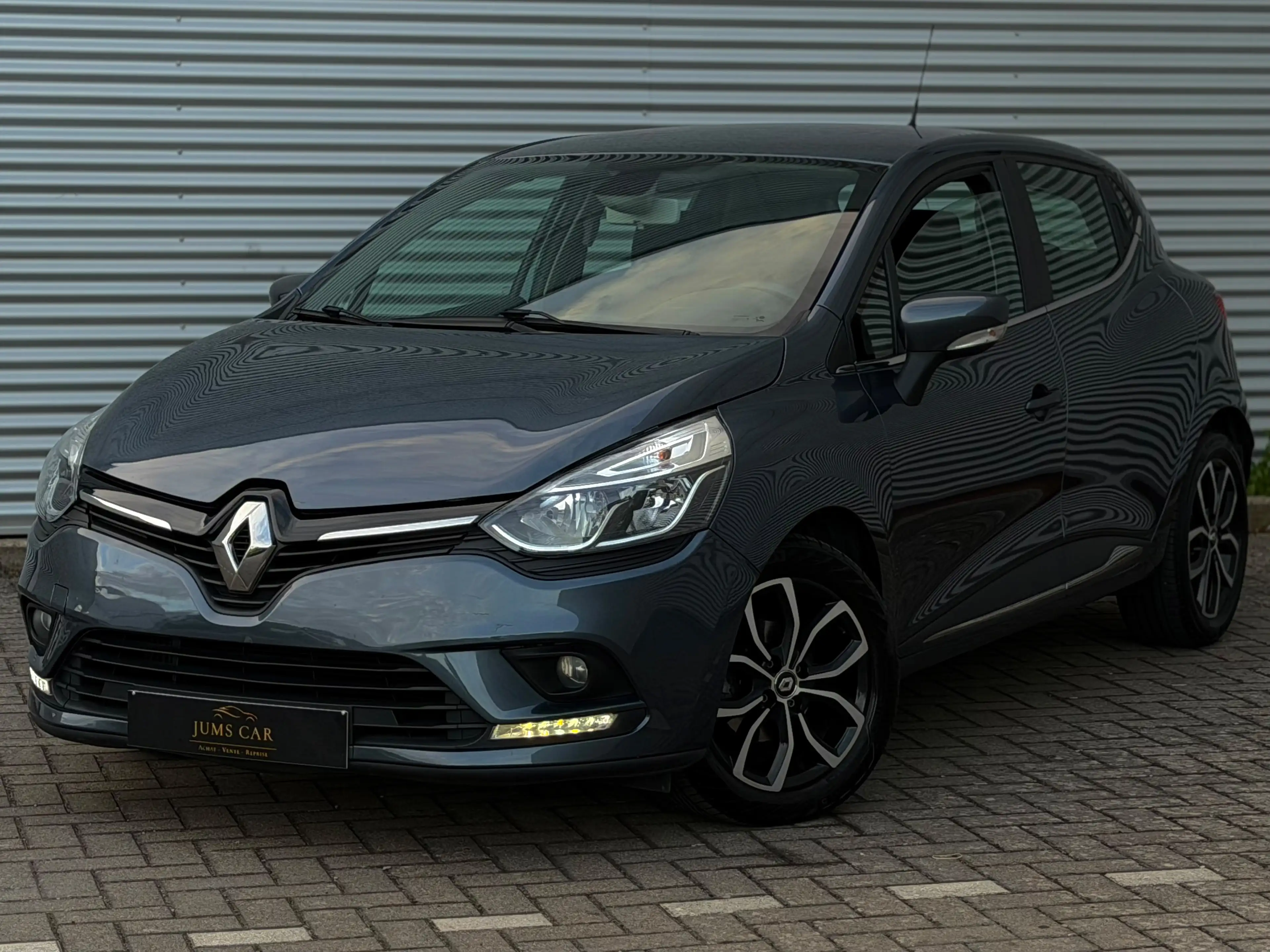 Renault Clio Clio 0.9 TCe Intens (EU6c)