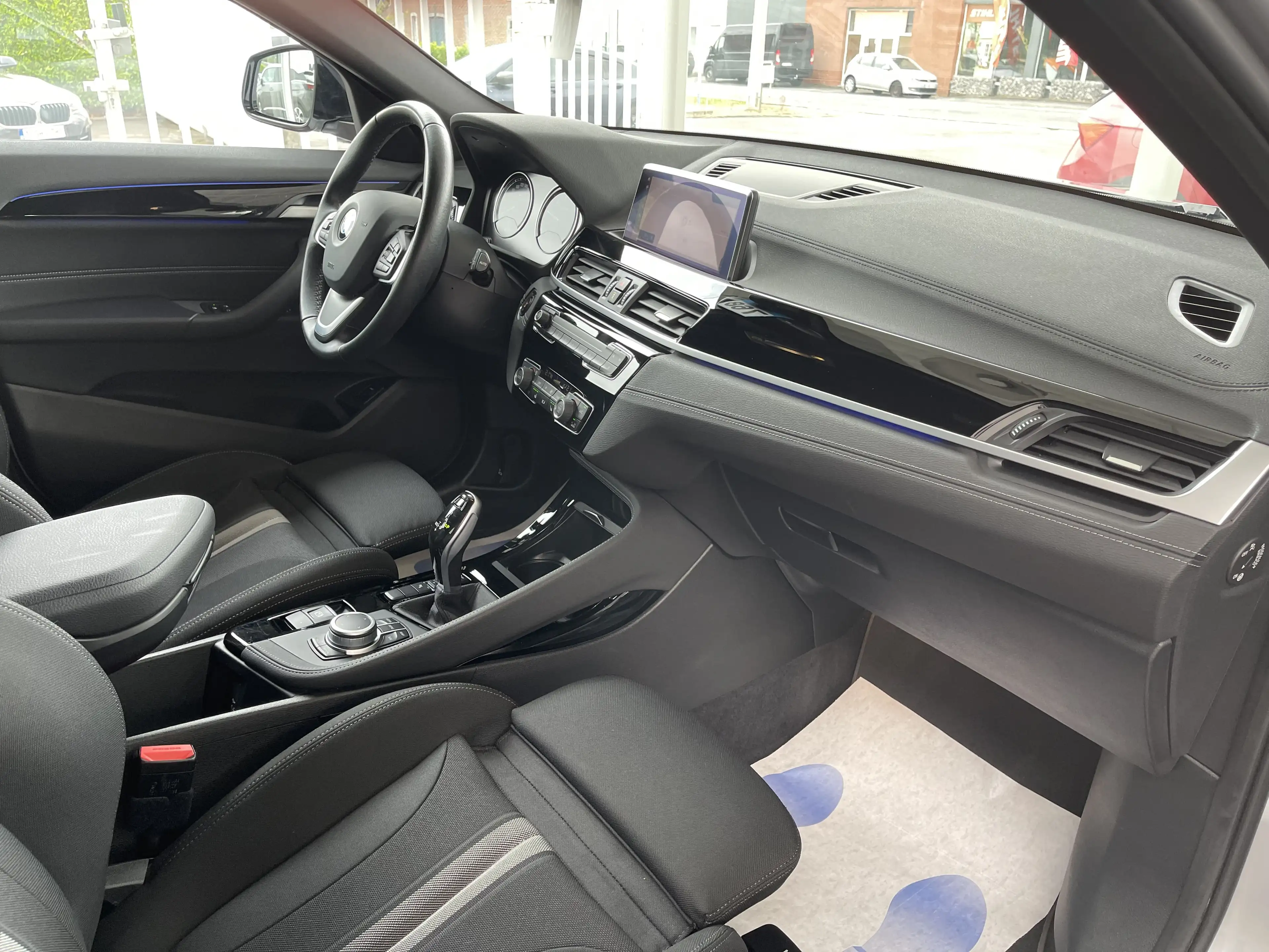 BMW X2 2.0iA *** GARANTIE + LED + GPS PRO + PACK ECLAIRAGE *** — photo 9