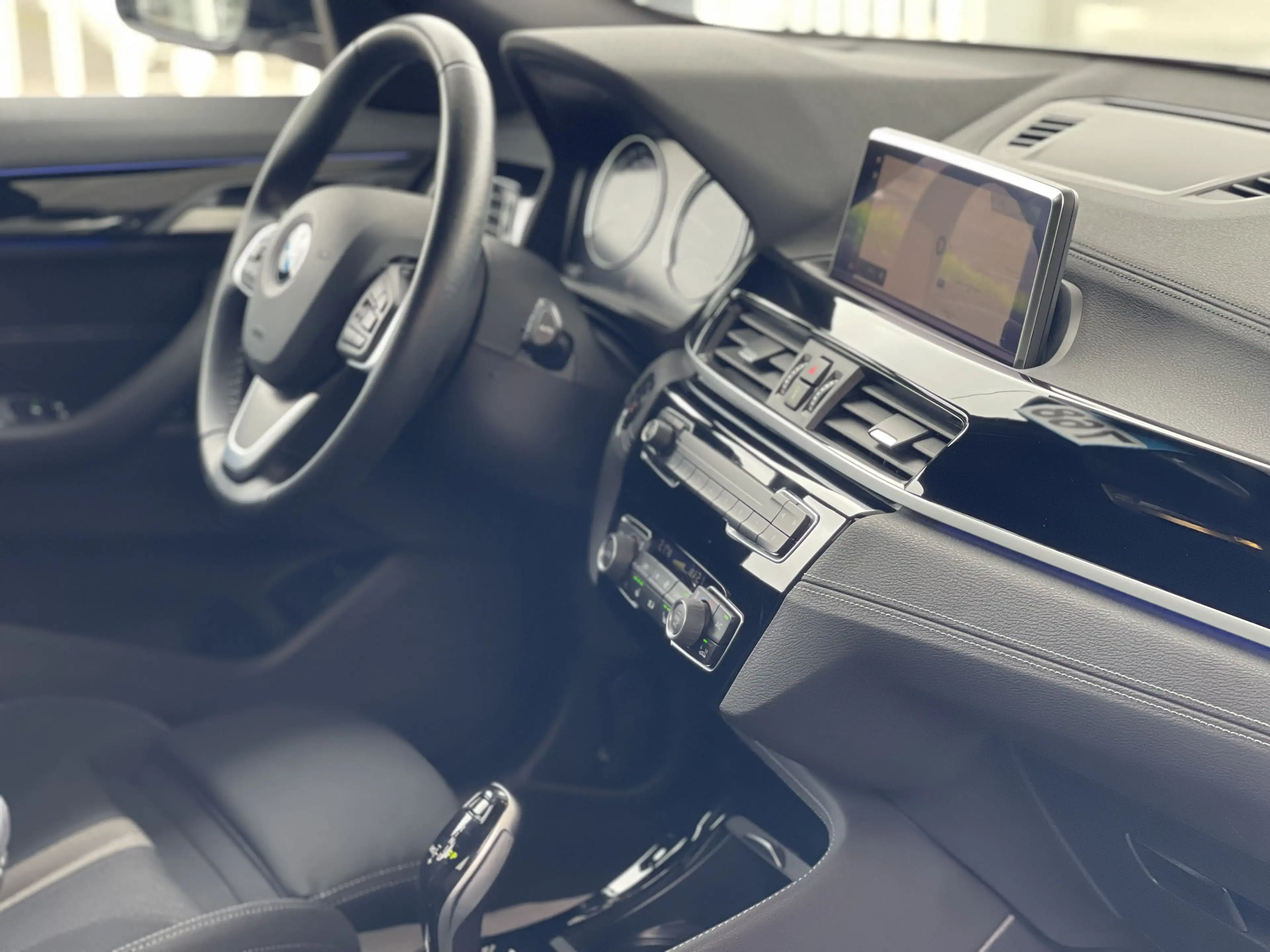 BMW X2 2.0iA *** GARANTIE + LED + GPS PRO + PACK ECLAIRAGE *** — photo 12