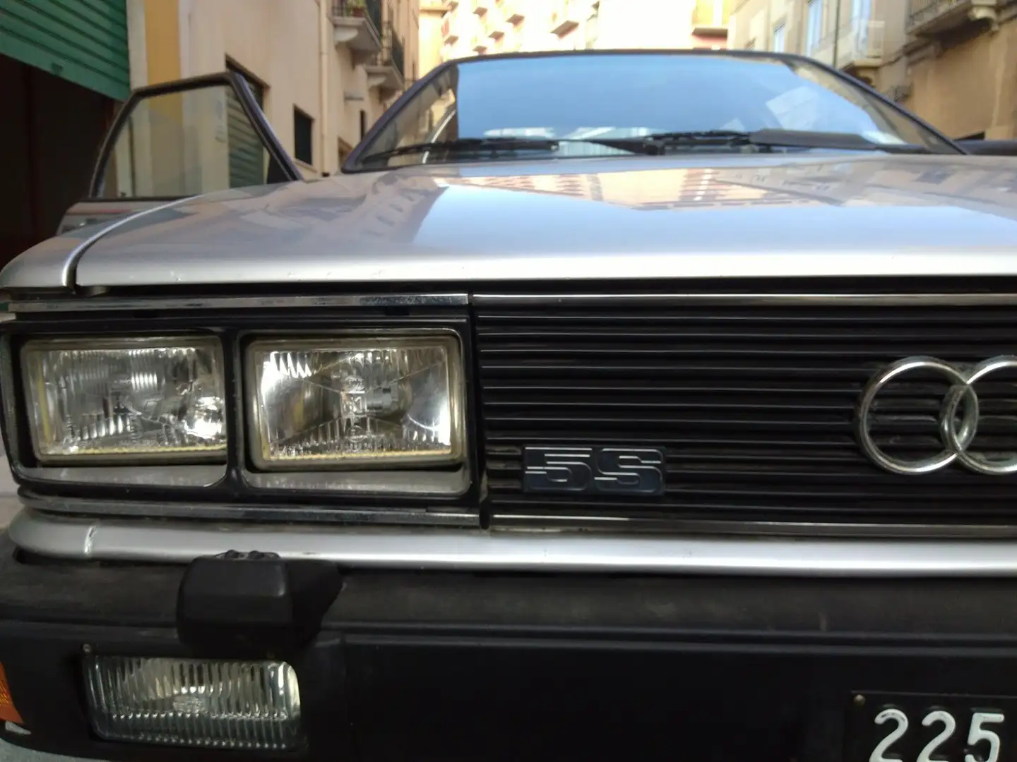 Audi Coupe Coupe 1.9 GT Gri - 1