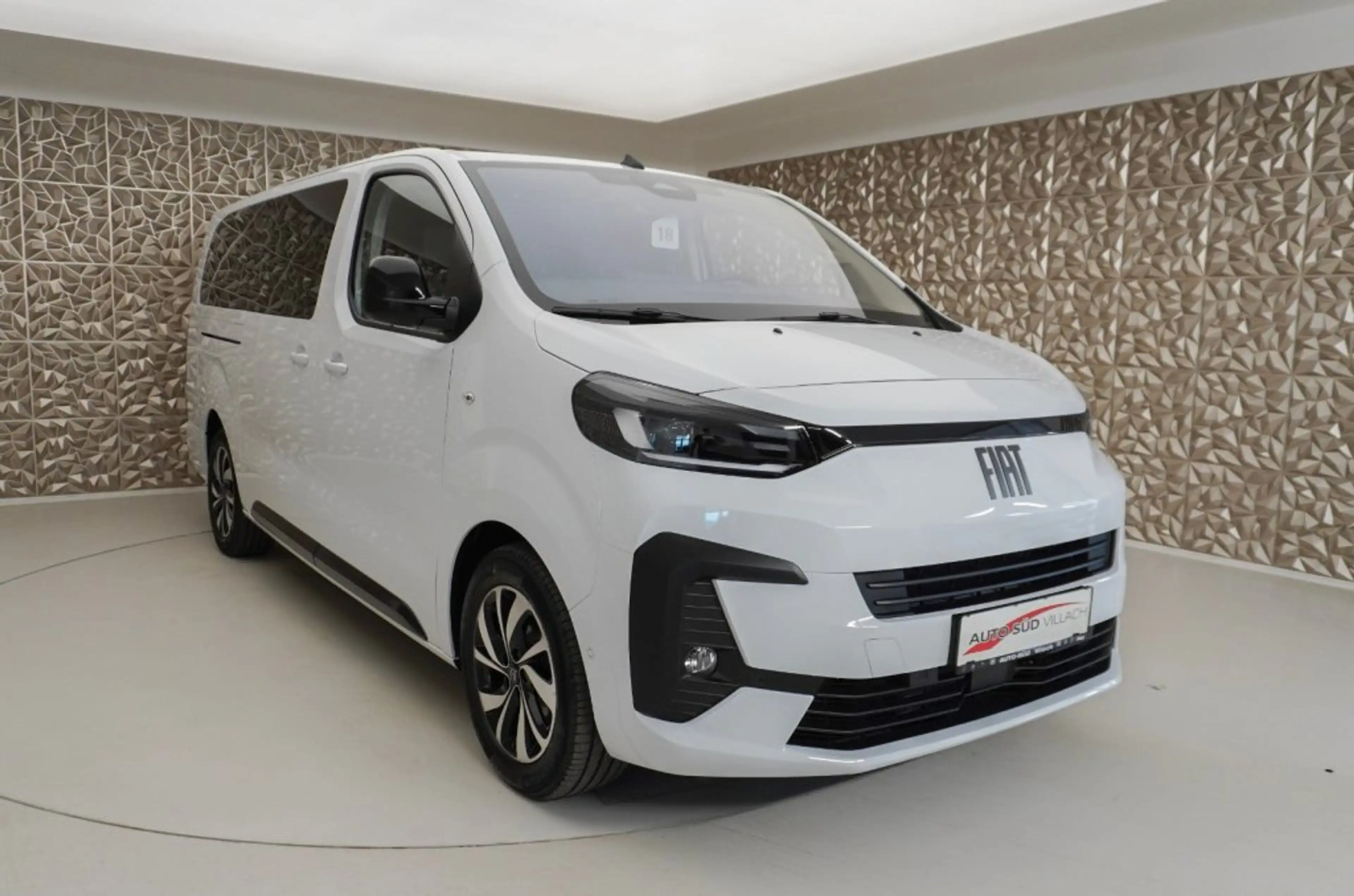 Fiat Ulysse La Prima L3 Diesel 2.2 180 EAT8 — photo 3