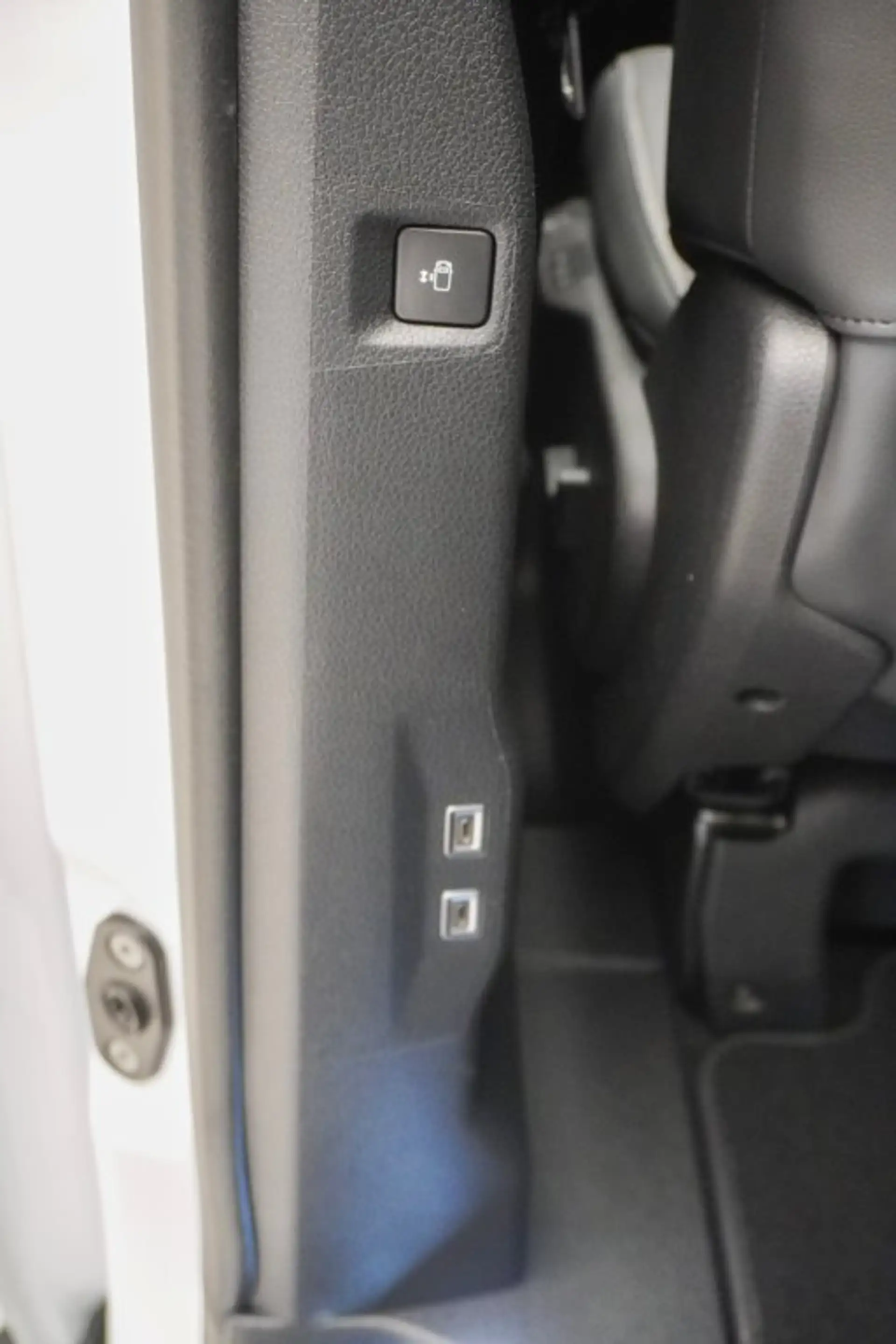 Fiat Ulysse La Prima L3 Diesel 2.2 180 EAT8 — photo 15