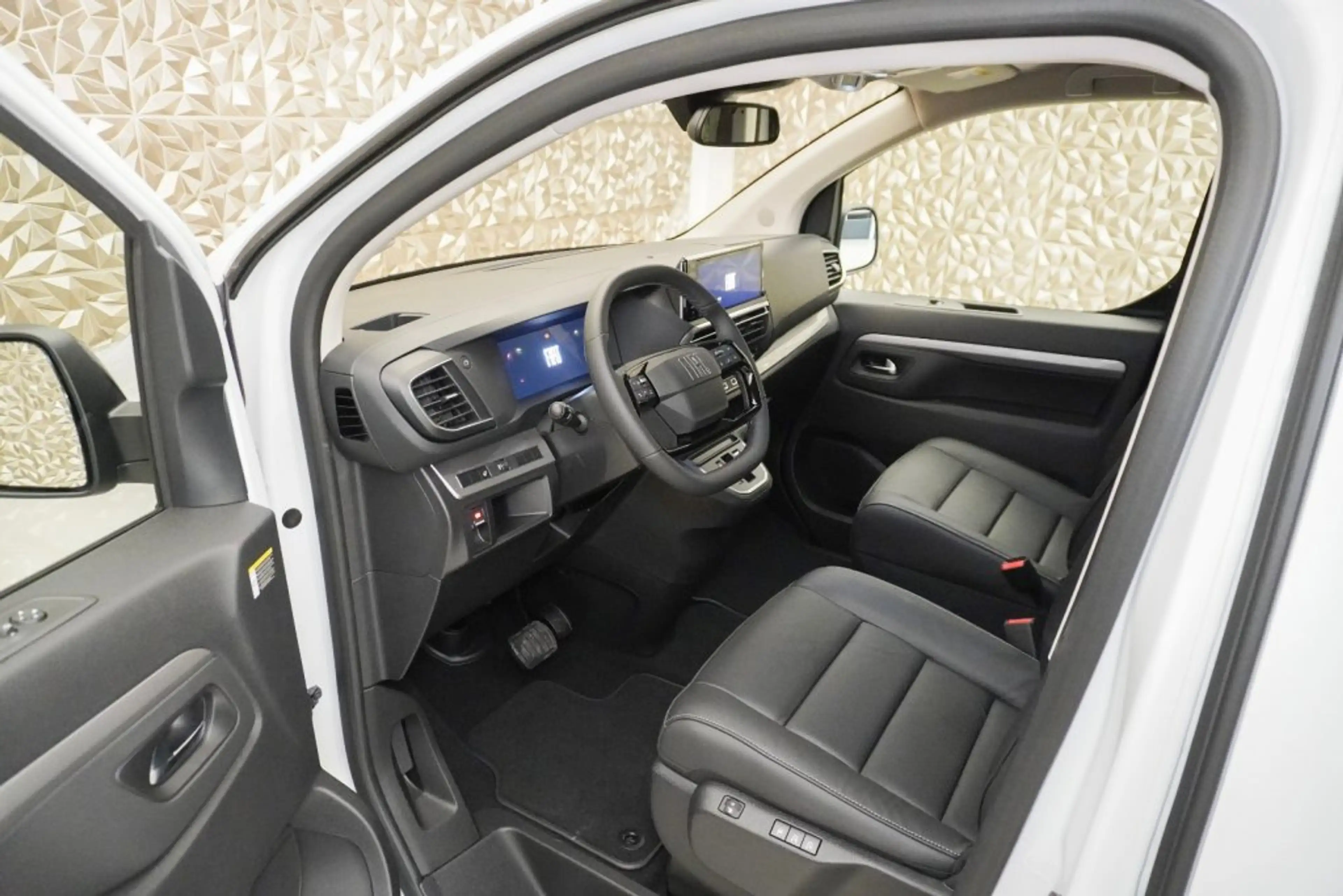 Fiat Ulysse La Prima L3 Diesel 2.2 180 EAT8 — photo 8