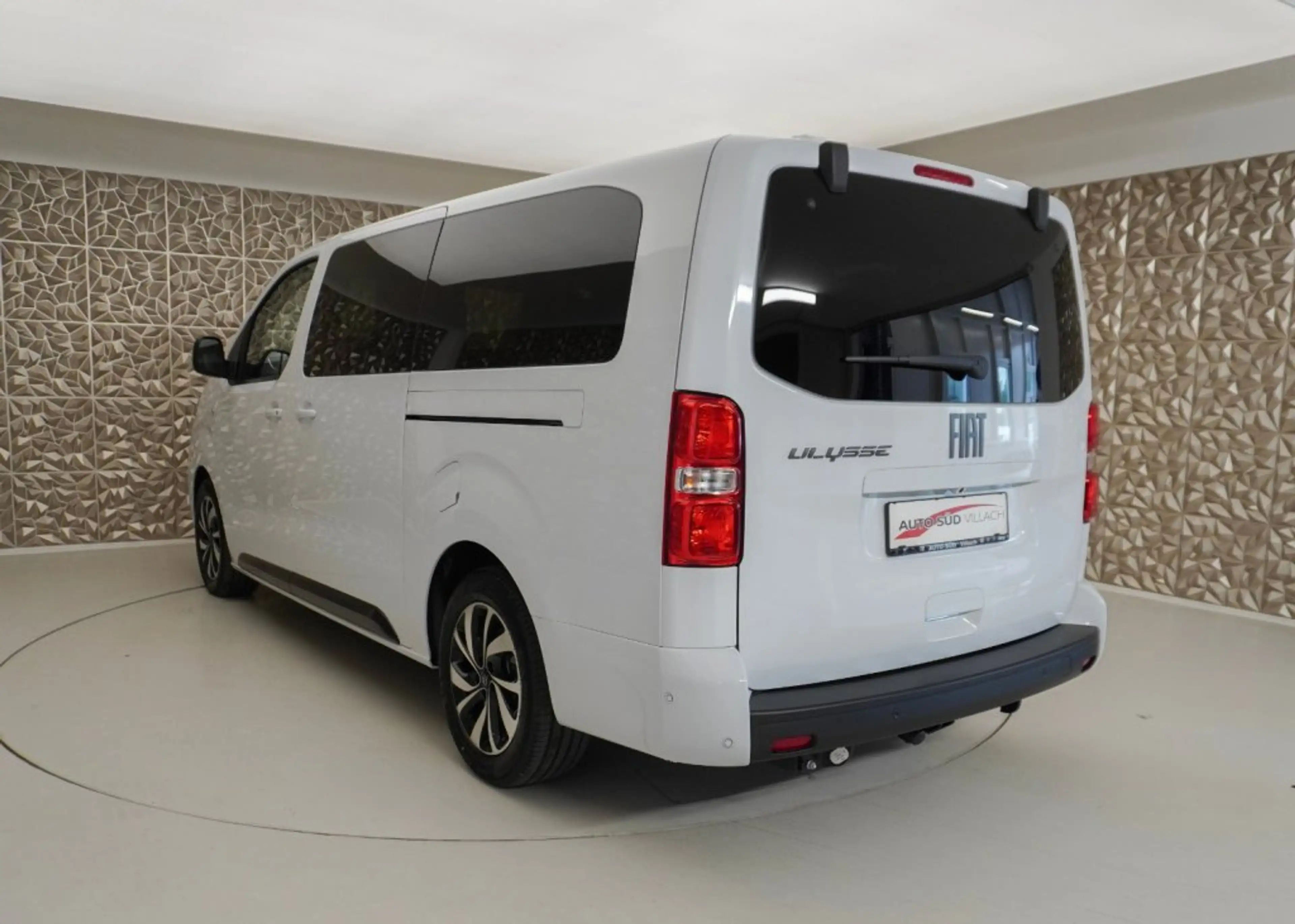 Fiat Ulysse La Prima L3 Diesel 2.2 180 EAT8 — photo 6